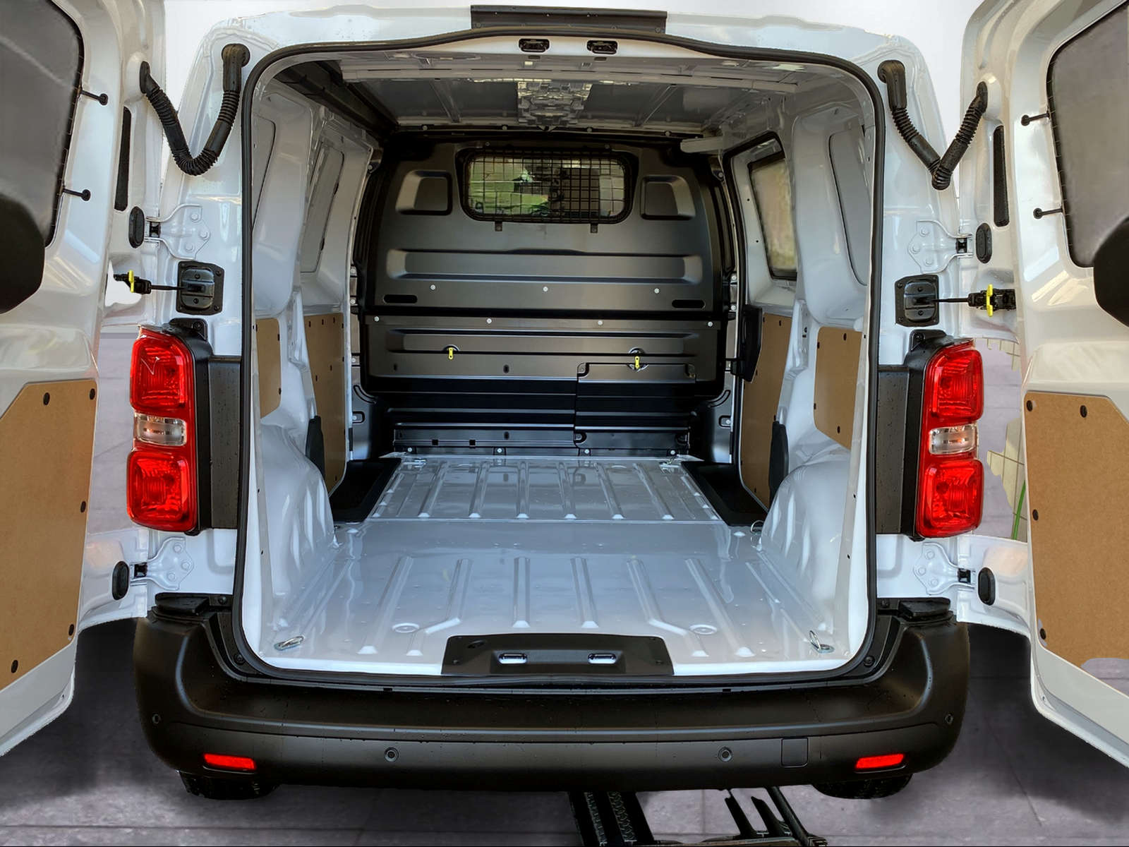 TOYOTA PROACE Van L1 2.0 D Advanced-image-5