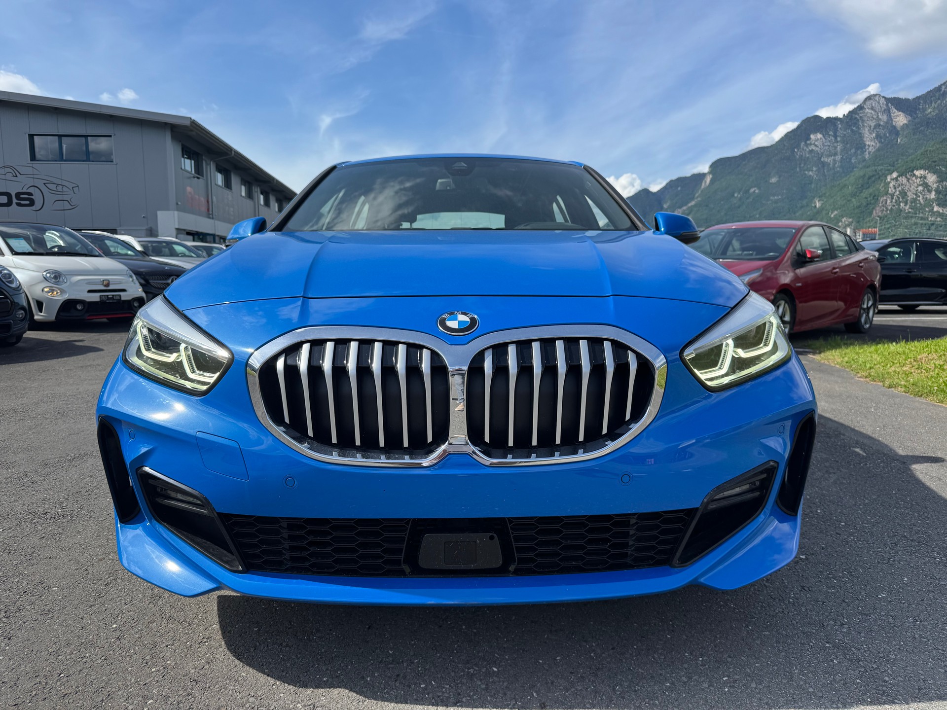 BMW 120d xDrive Steptronic M Sport-image-1