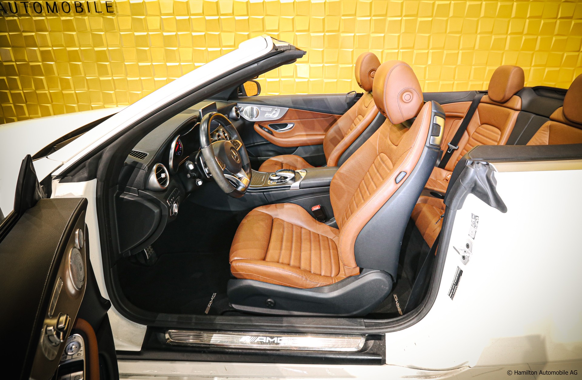 MERCEDES-BENZ C 43 Cabriolet AMG 4Matic 9G-Tronic-image-15