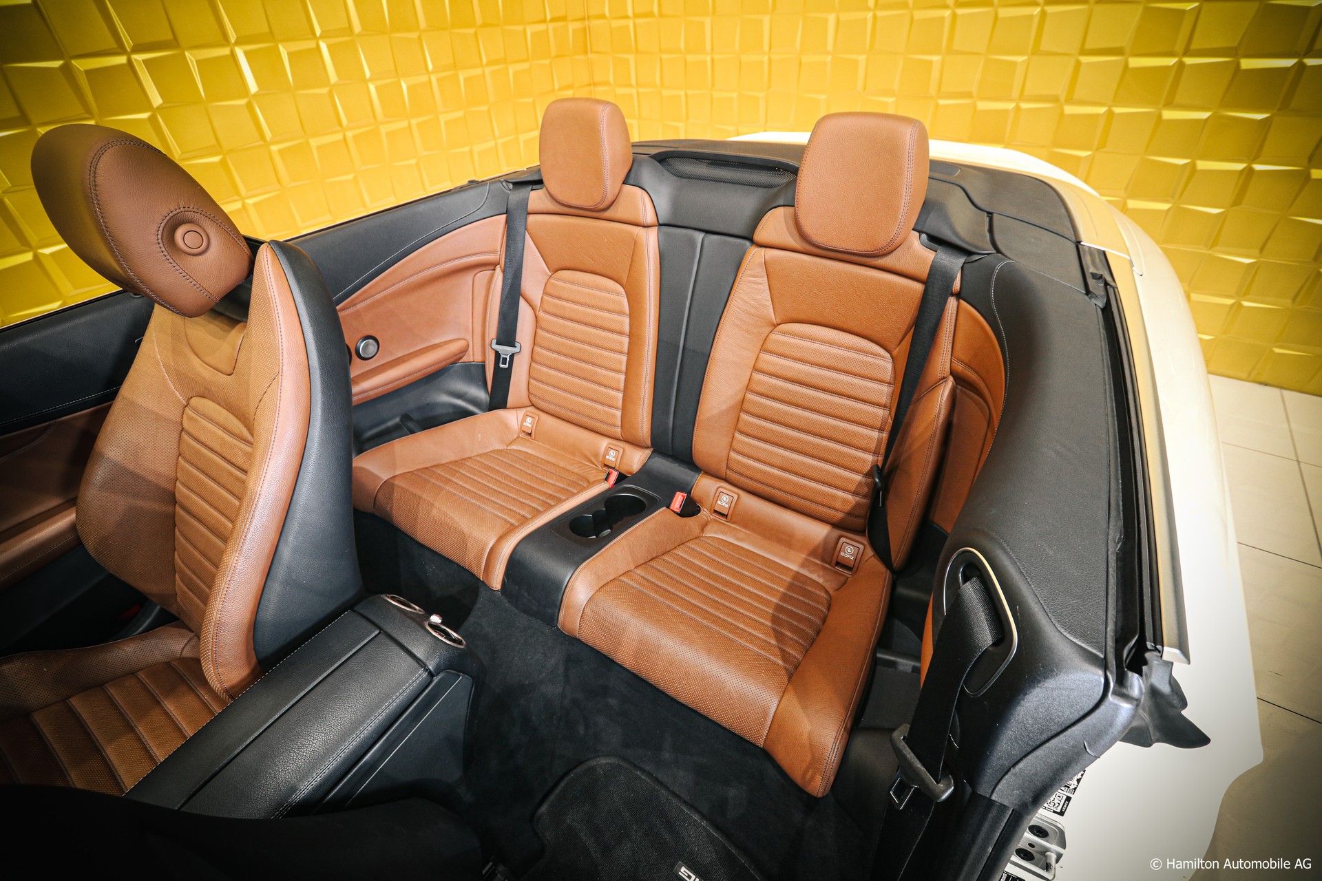 MERCEDES-BENZ C 43 Cabriolet AMG 4Matic 9G-Tronic-image-17