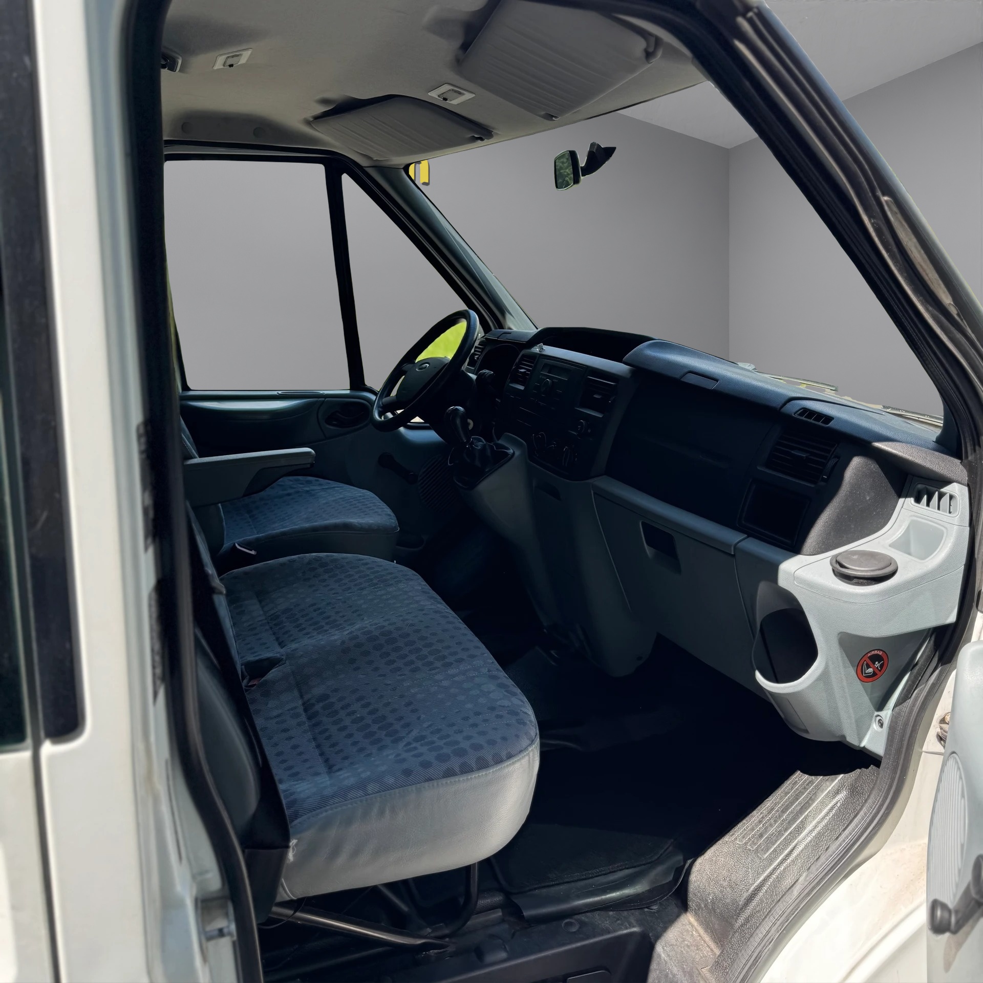 FORD Transit 2.2 TDCi 300 M-image-11