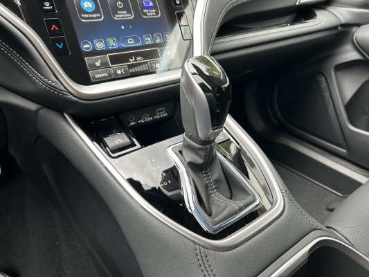 SUBARU Outback 2.5i Final Edition AWD Lineartronic-image-11