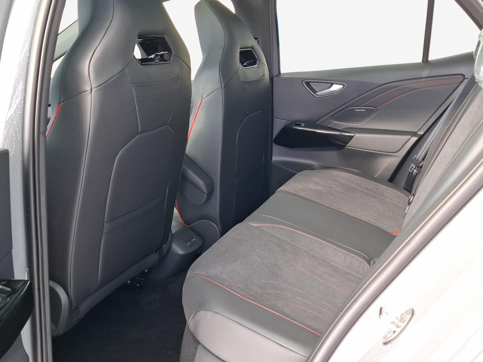 VW ID.3 GTX Performance 79 kWh GTX United-image-11
