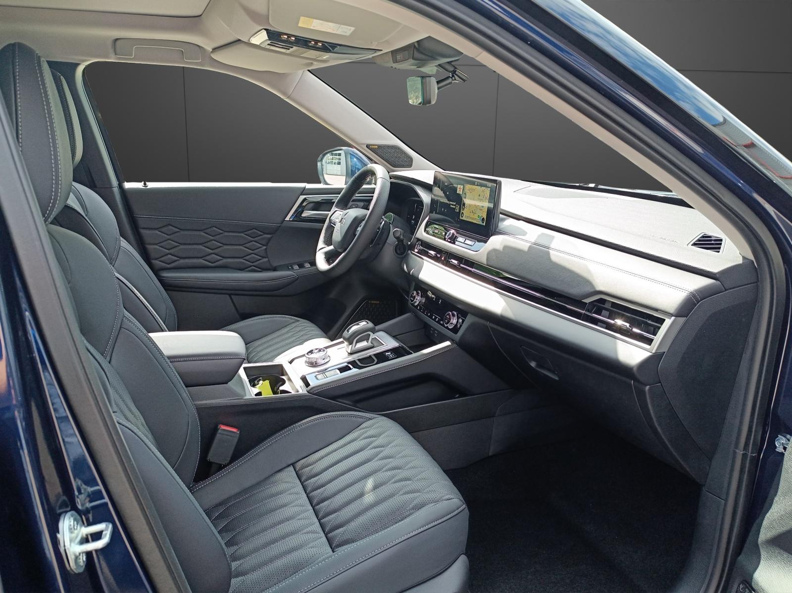 MITSUBISHI Outlander 2.4 PHEV Instyle 4x4-image-13