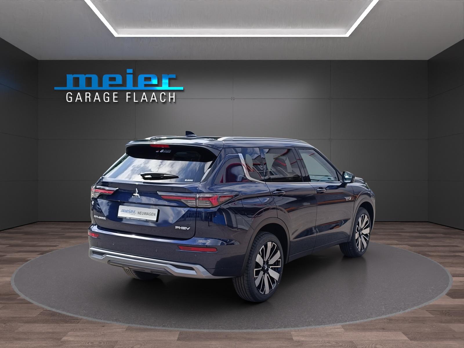 MITSUBISHI Outlander 2.4 PHEV Instyle 4x4-image-4