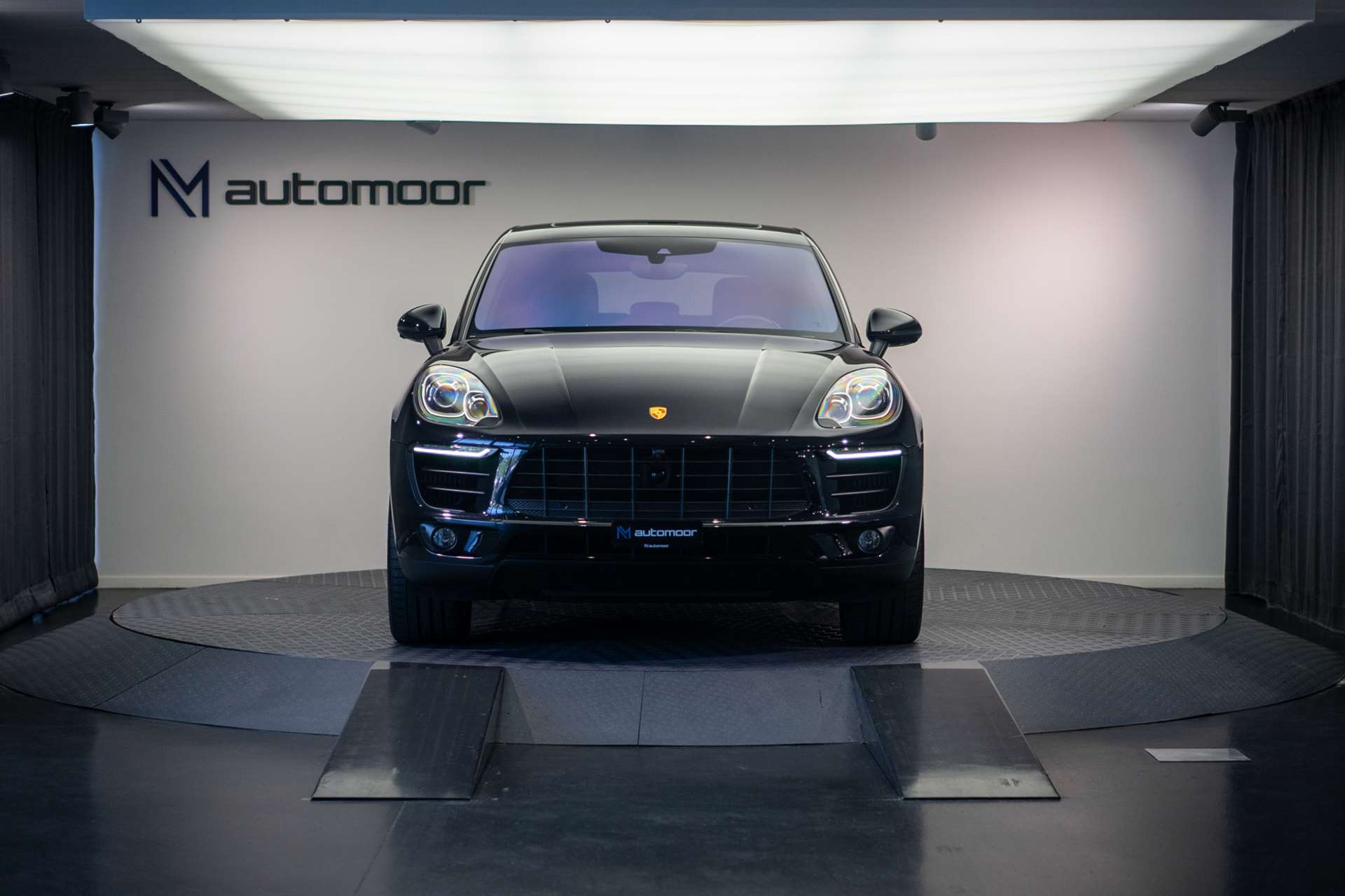 PORSCHE Macan S PDK *CH-Fahrzeug* *Sport Chrono* *Panorama*-showroom-element-1