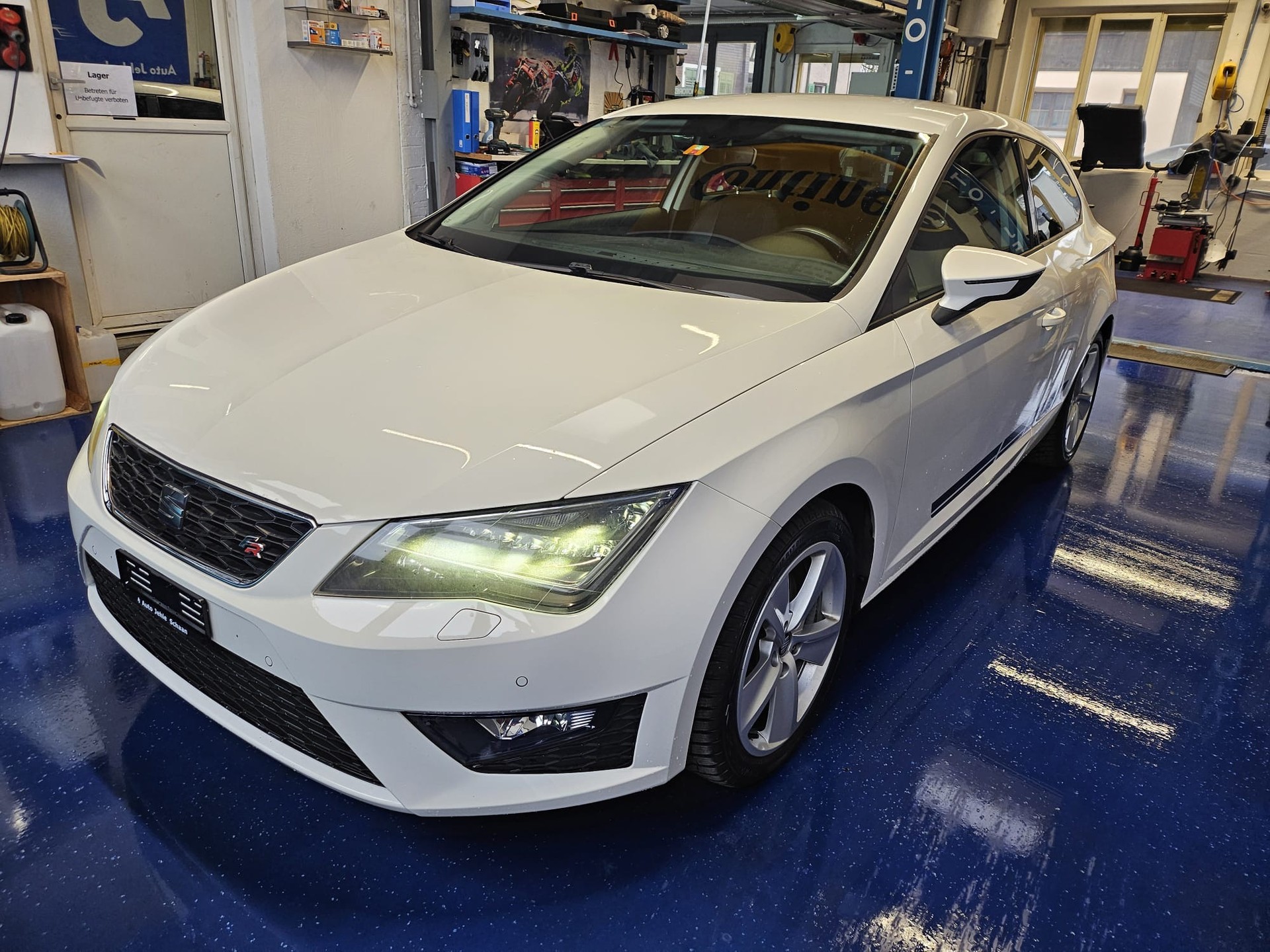 SEAT Leon 1.8 TSI FR Line-image-5