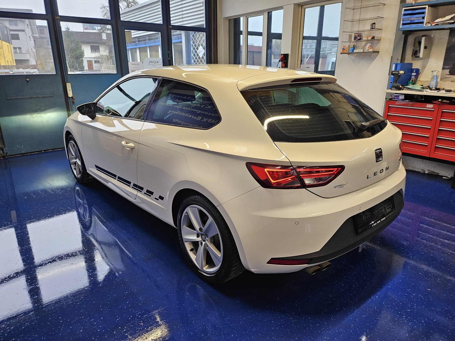 SEAT Leon 1.8 TSI FR Line-image-9
