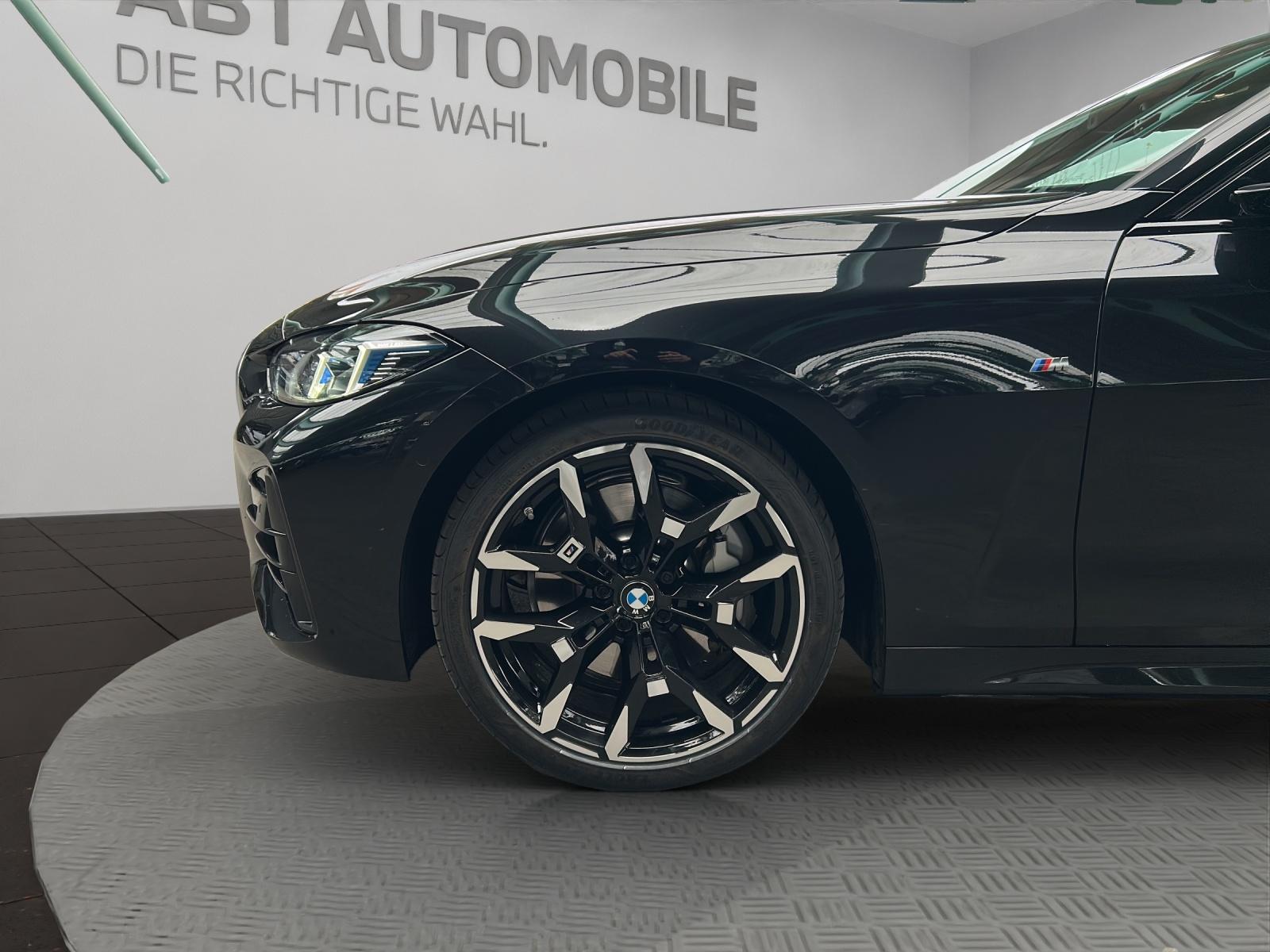 BMW 430i xDrive Cabrio-image-23