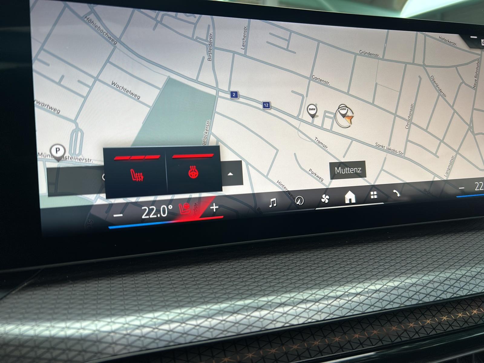 BMW 430i xDrive Cabrio-image-21