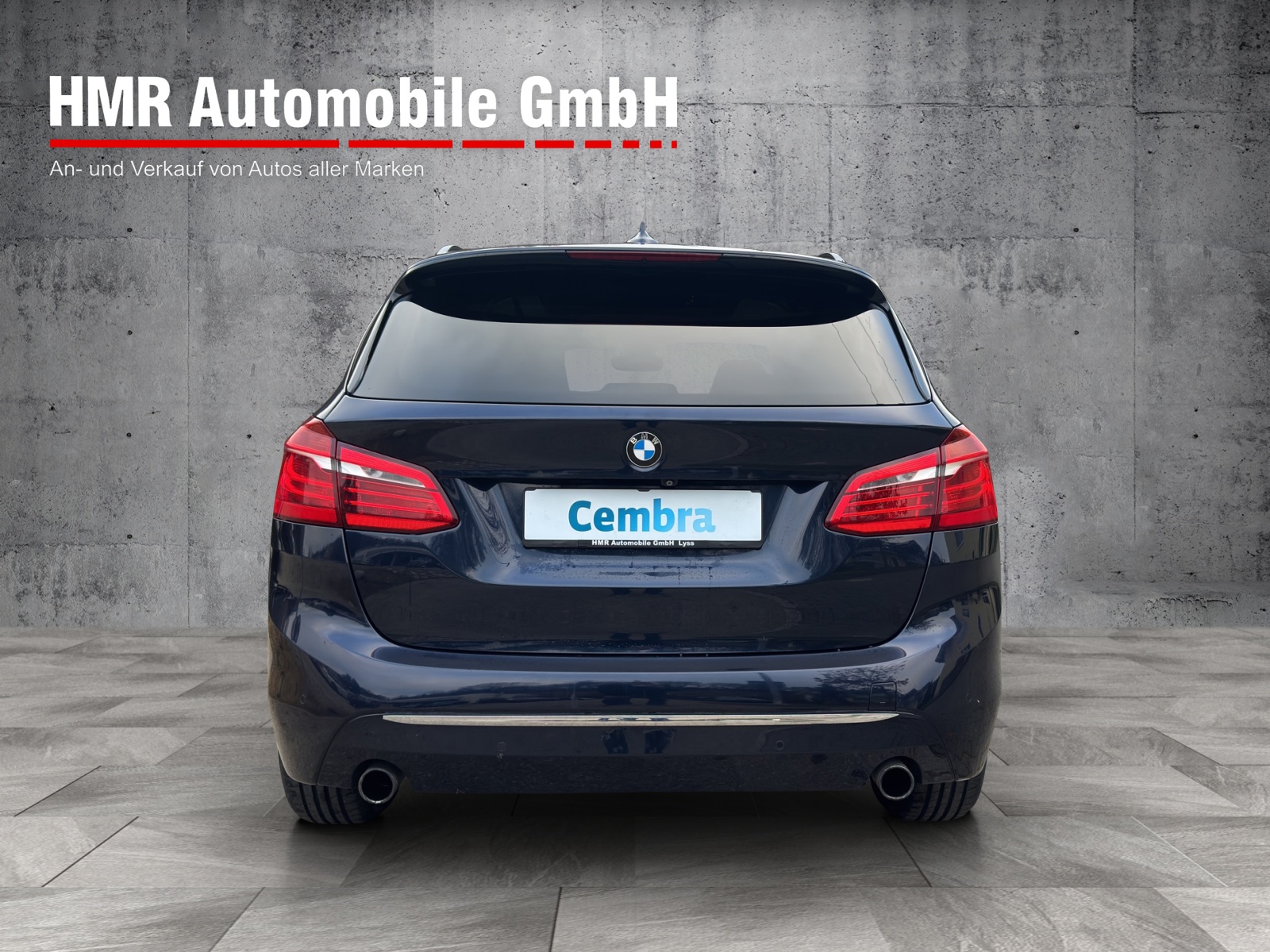 BMW 220i Active Tourer Luxury Line Steptronic-image-5