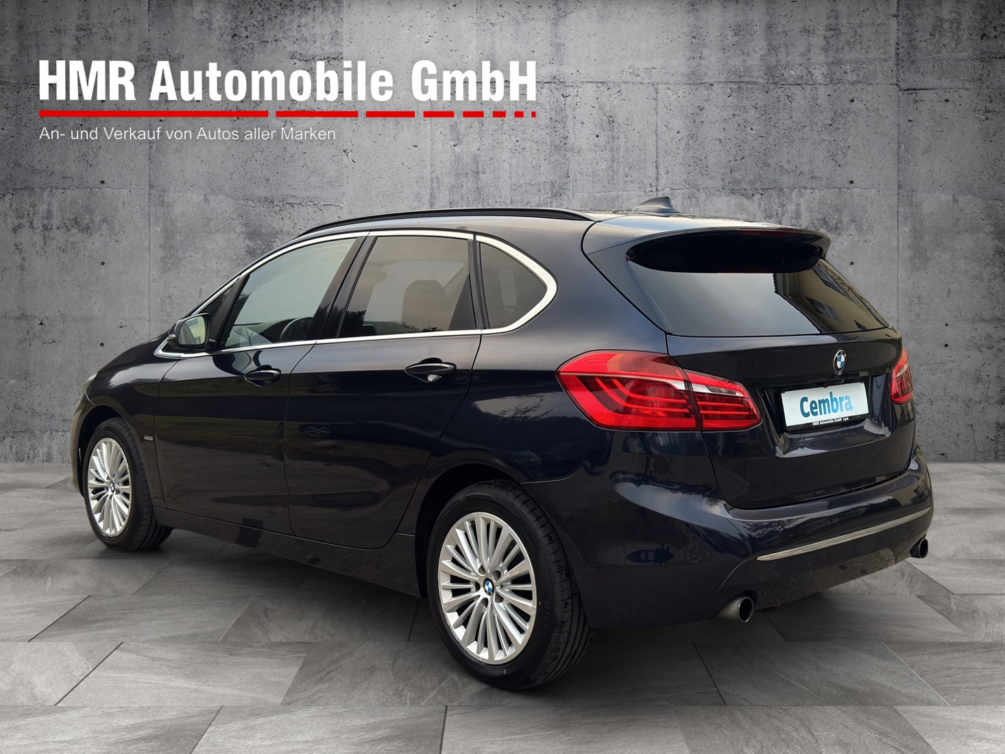 BMW 220i Active Tourer Luxury Line Steptronic-image-1