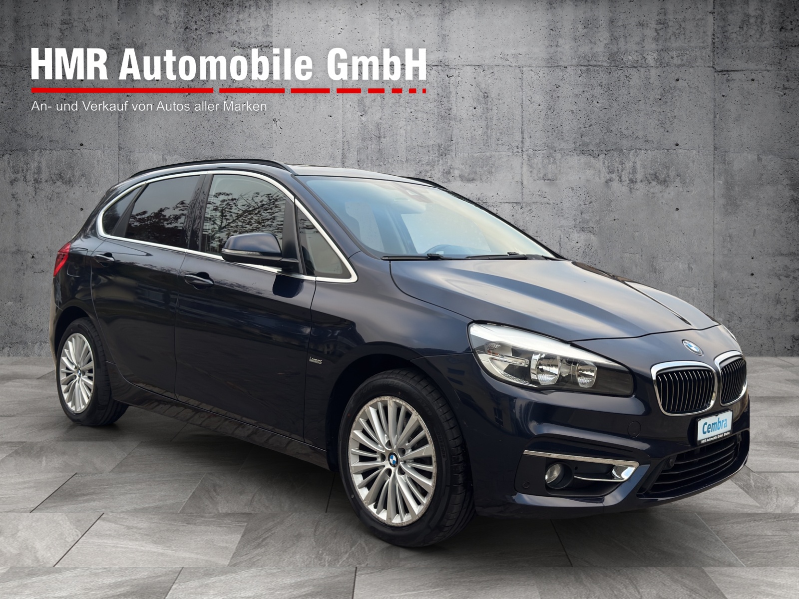 BMW 220i Active Tourer Luxury Line Steptronic-image-0