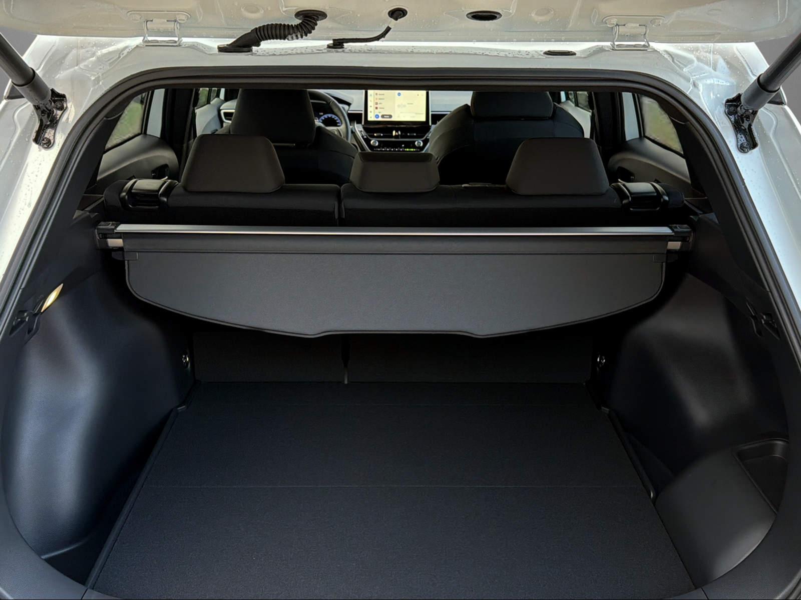 TOYOTA Corolla Cross 2.0 HSD Trend AWD-i-image-5