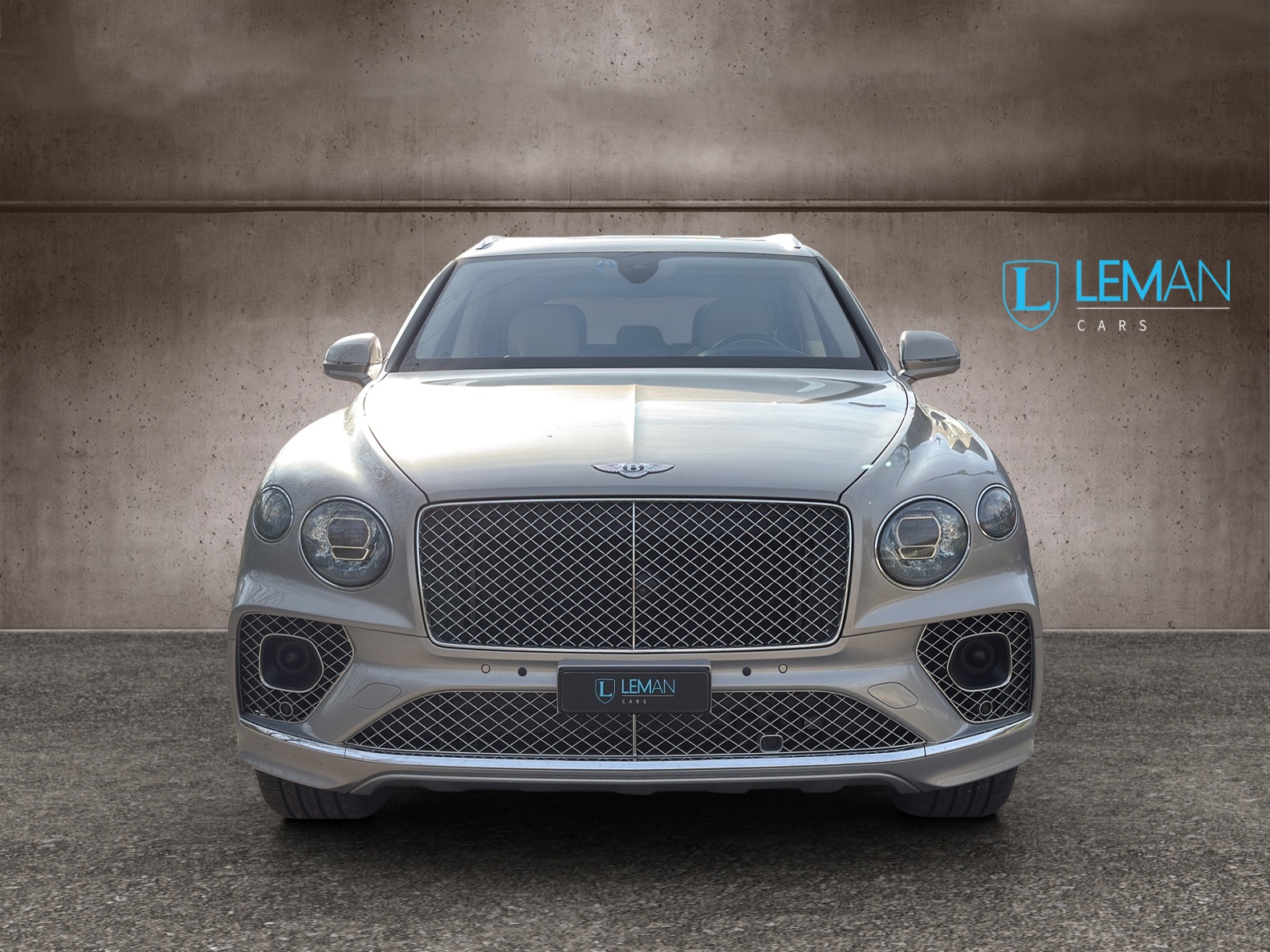 BENTLEY Bentayga V8 First Edition-image-1