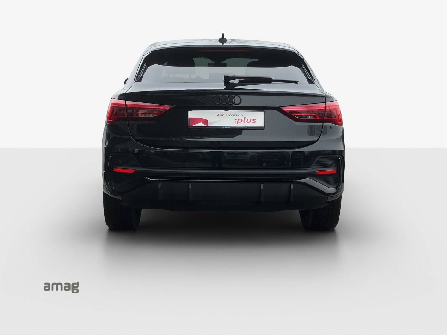 AUDI Q3 Sportback 35 TFSI S line Attraction S-tronic-image-3