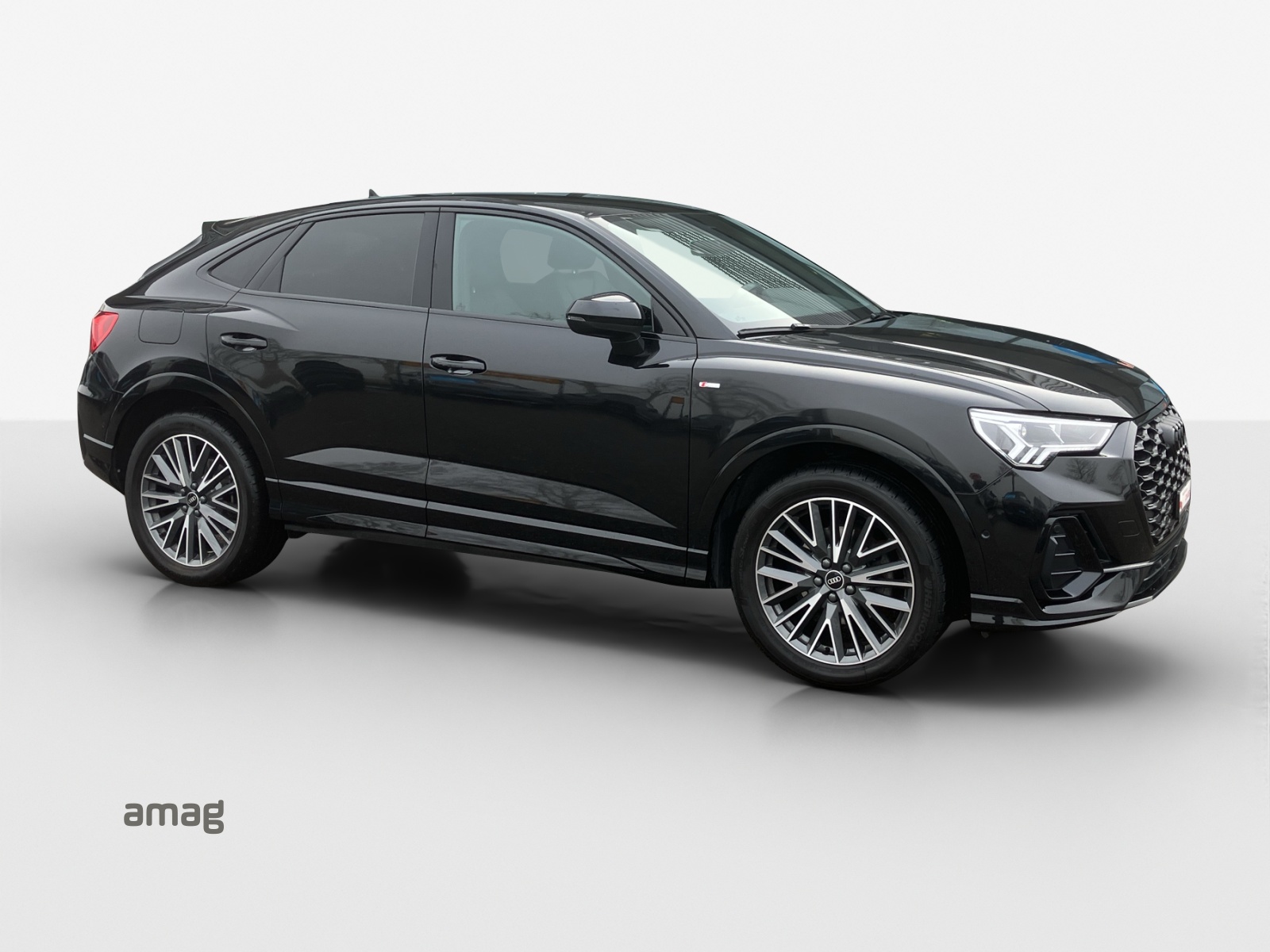 AUDI Q3 Sportback 35 TFSI S line Attraction S-tronic-image-5