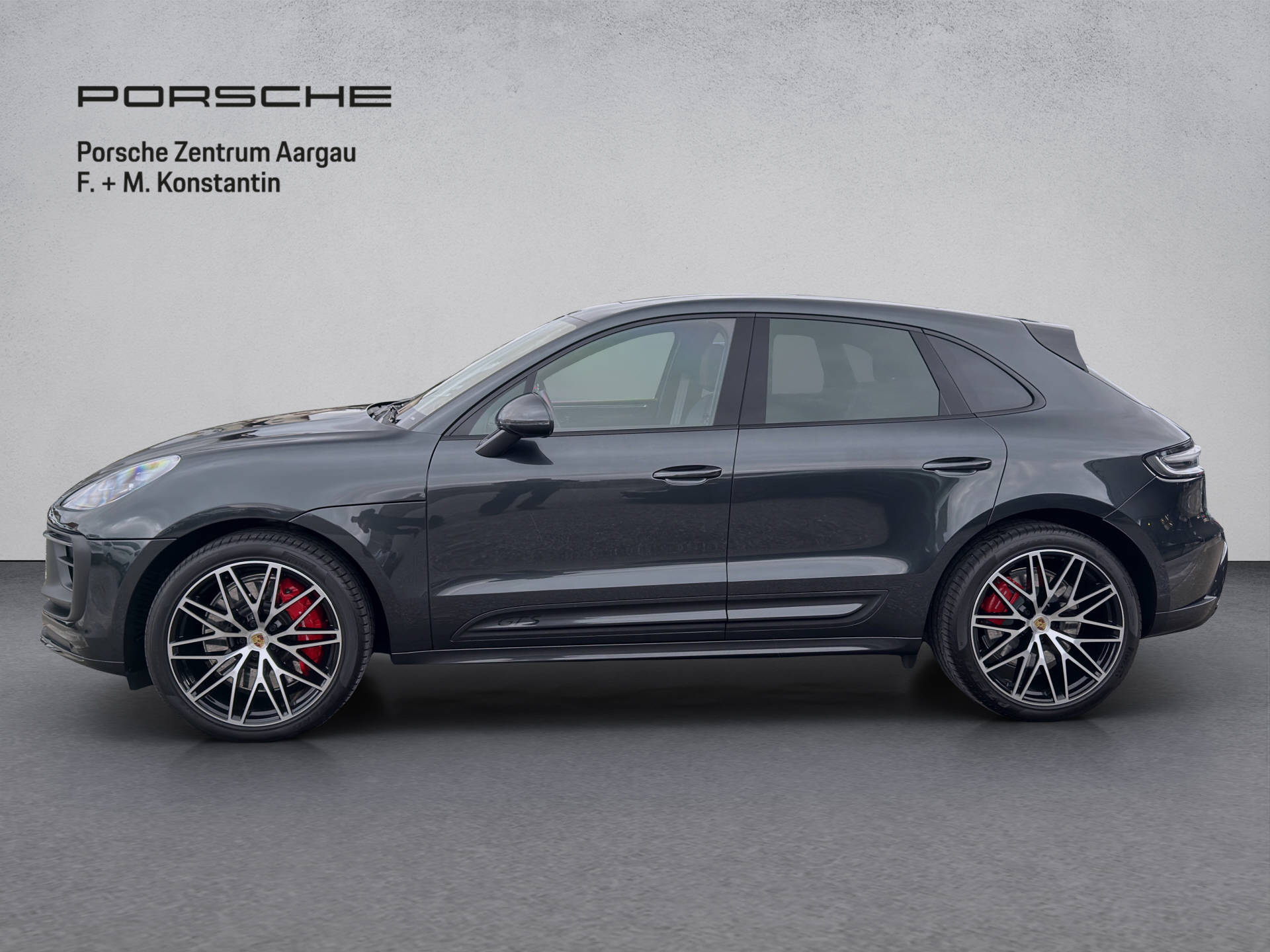 PORSCHE Macan GTS-image-2