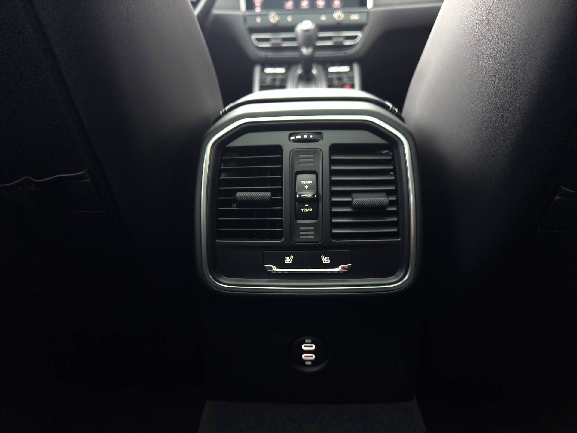 PORSCHE Macan GTS-image-12