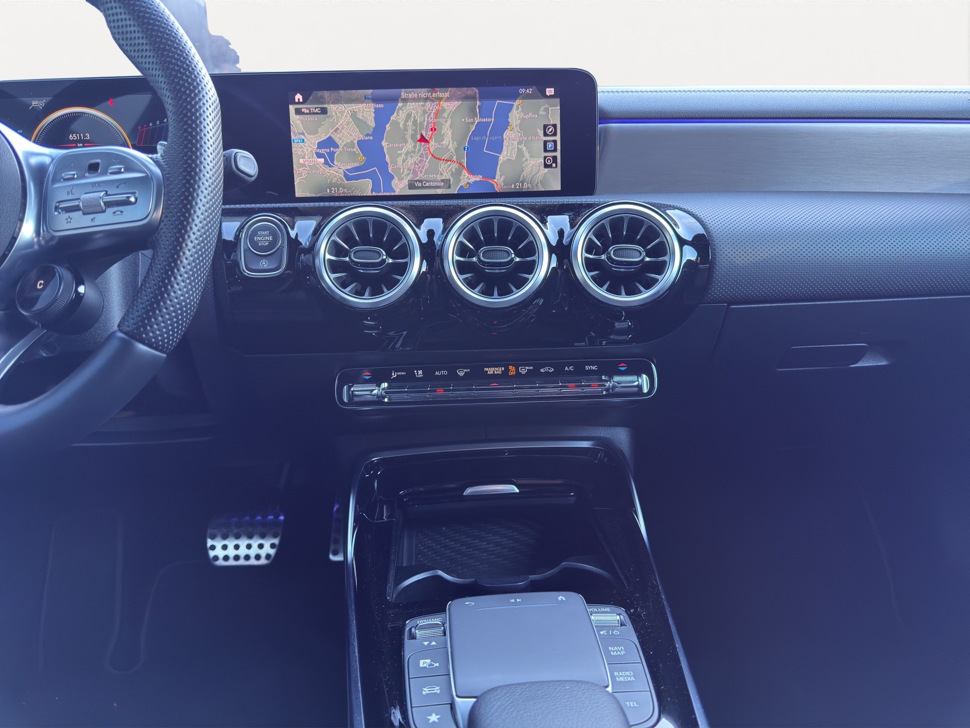 MERCEDES-BENZ A 45 S AMG 4Matic+ Speedshift-image-9