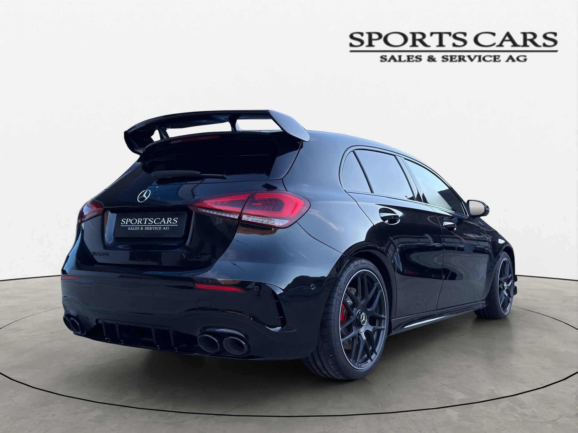 MERCEDES-BENZ A 45 S AMG 4Matic+ Speedshift-image-1