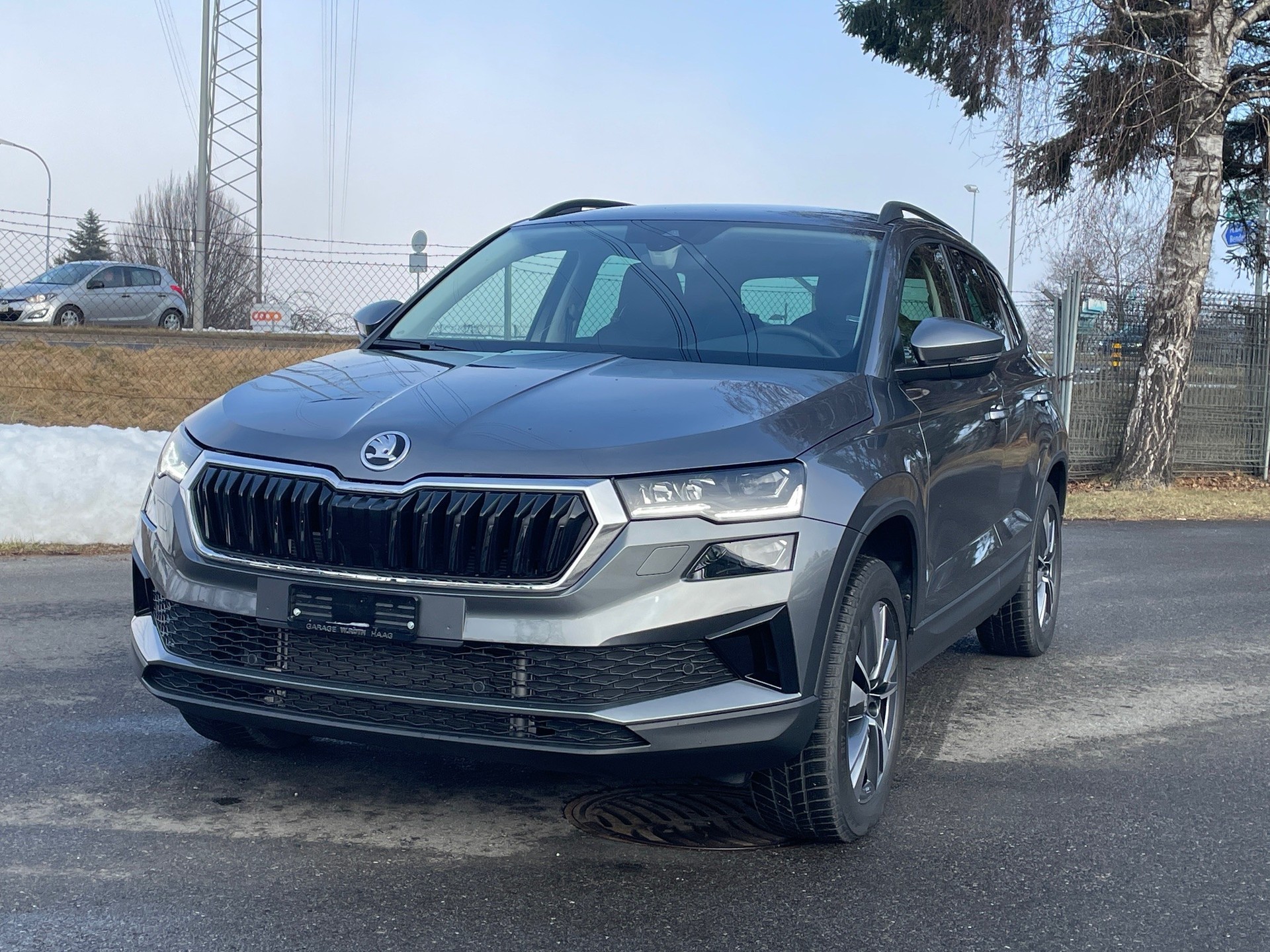 SKODA Karoq 2.0 TDI CR Dynamic 4x4 DSG-image-0