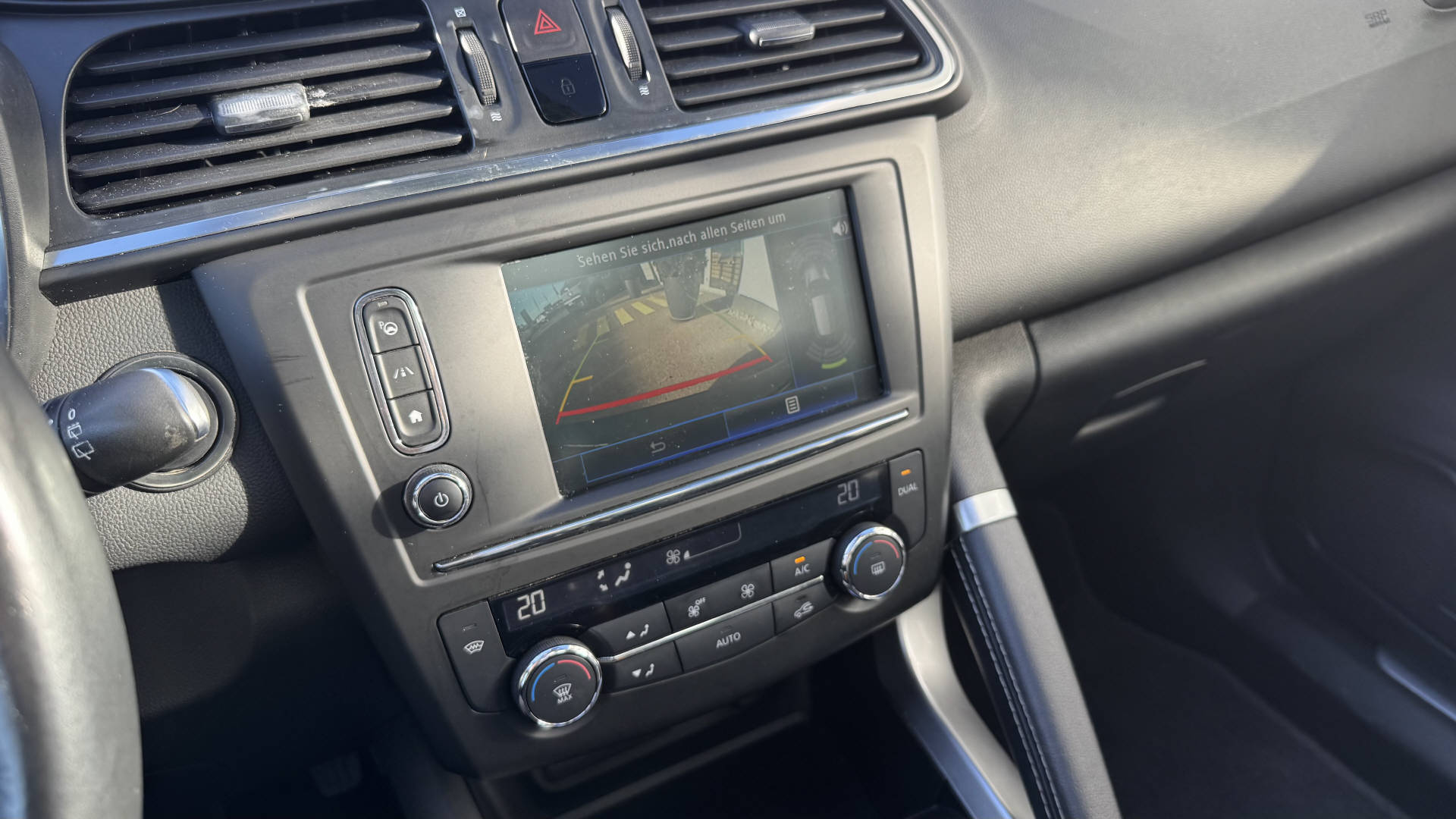 RENAULT Kadjar 1.2 TCe Bose-image-5