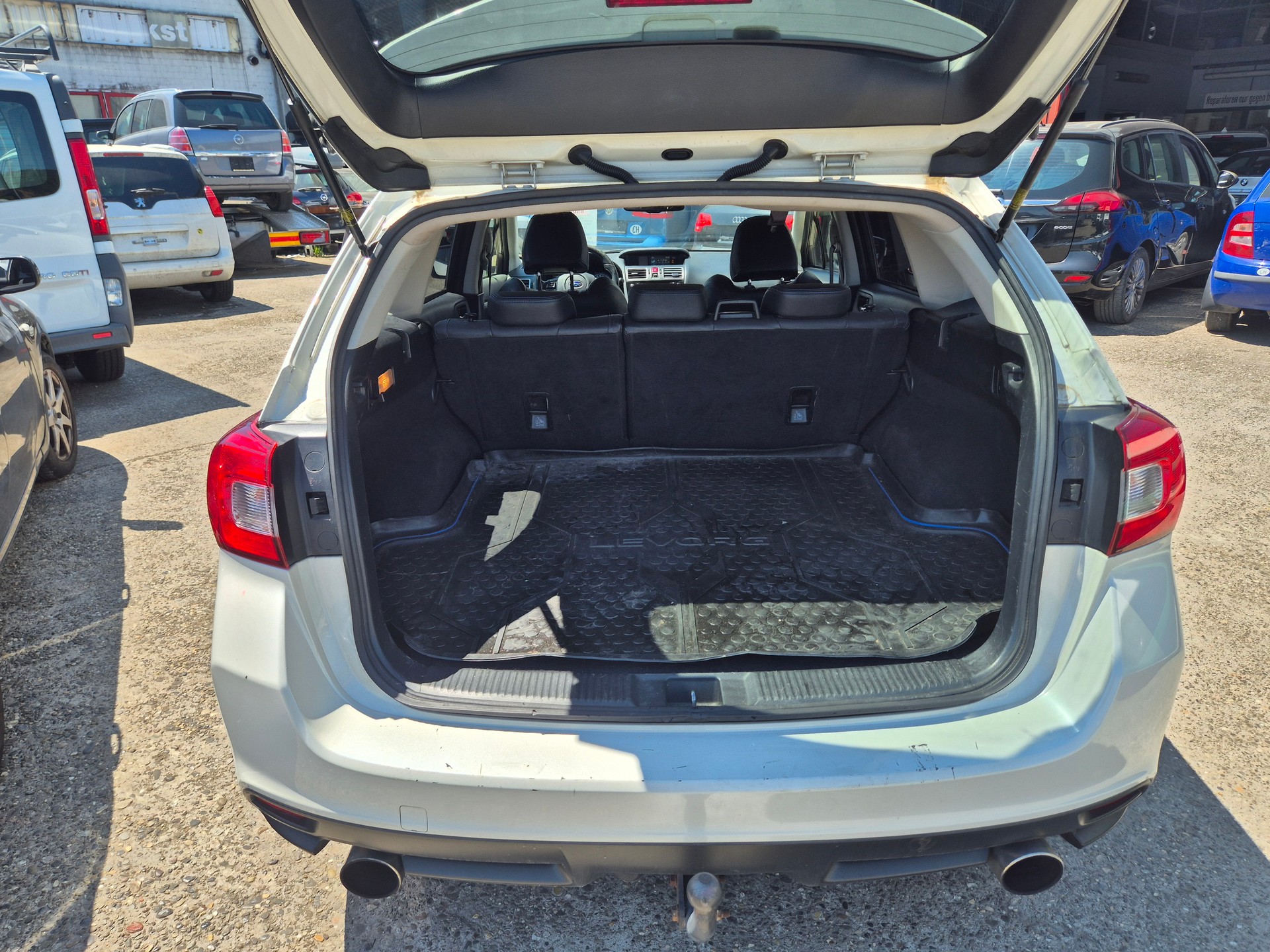 SUBARU Levorg 1.6DIT Luxury S AWD Lineartronic-image-8
