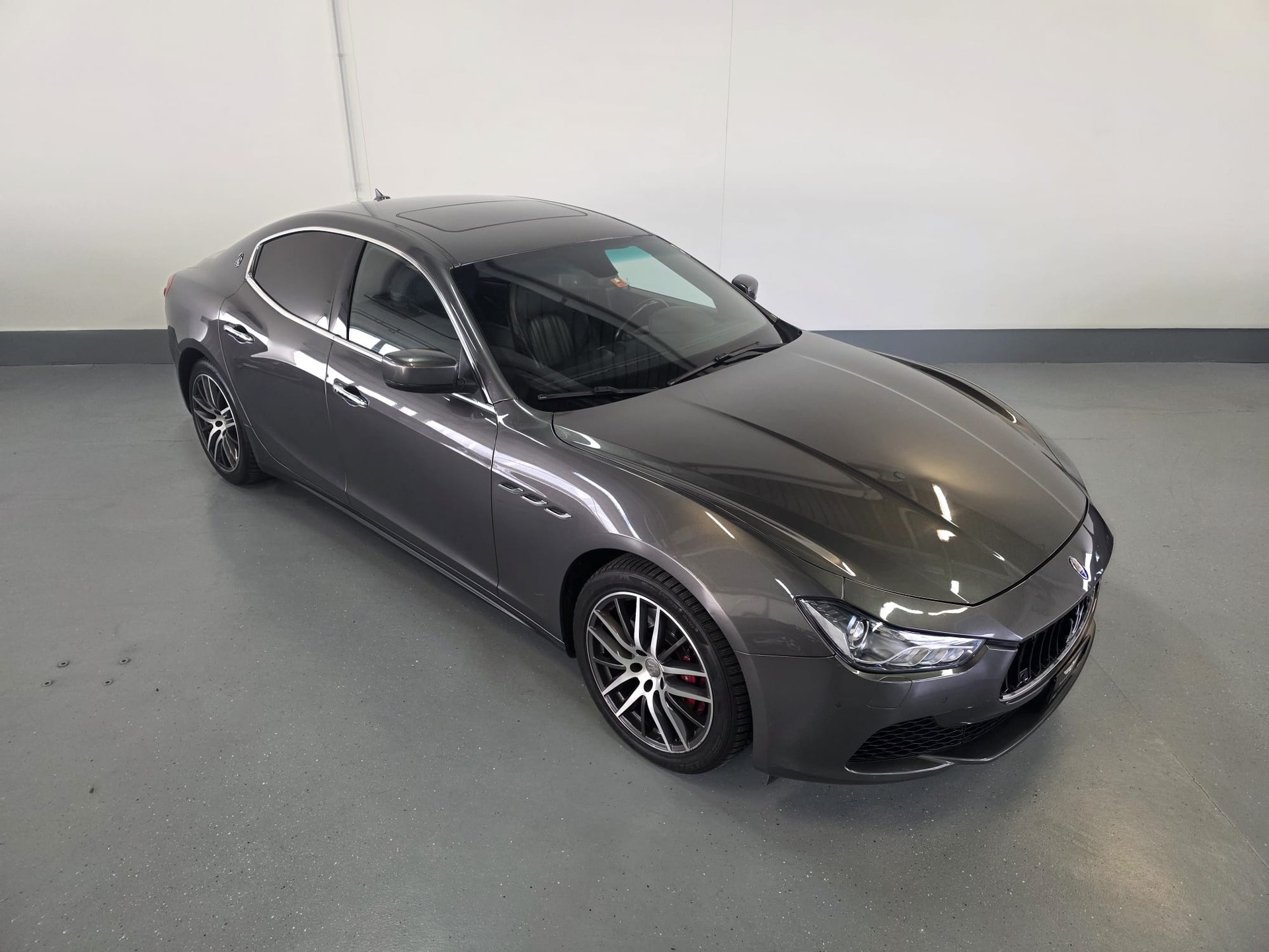 MASERATI Ghibli 3.0 V6 Automatica-image-0