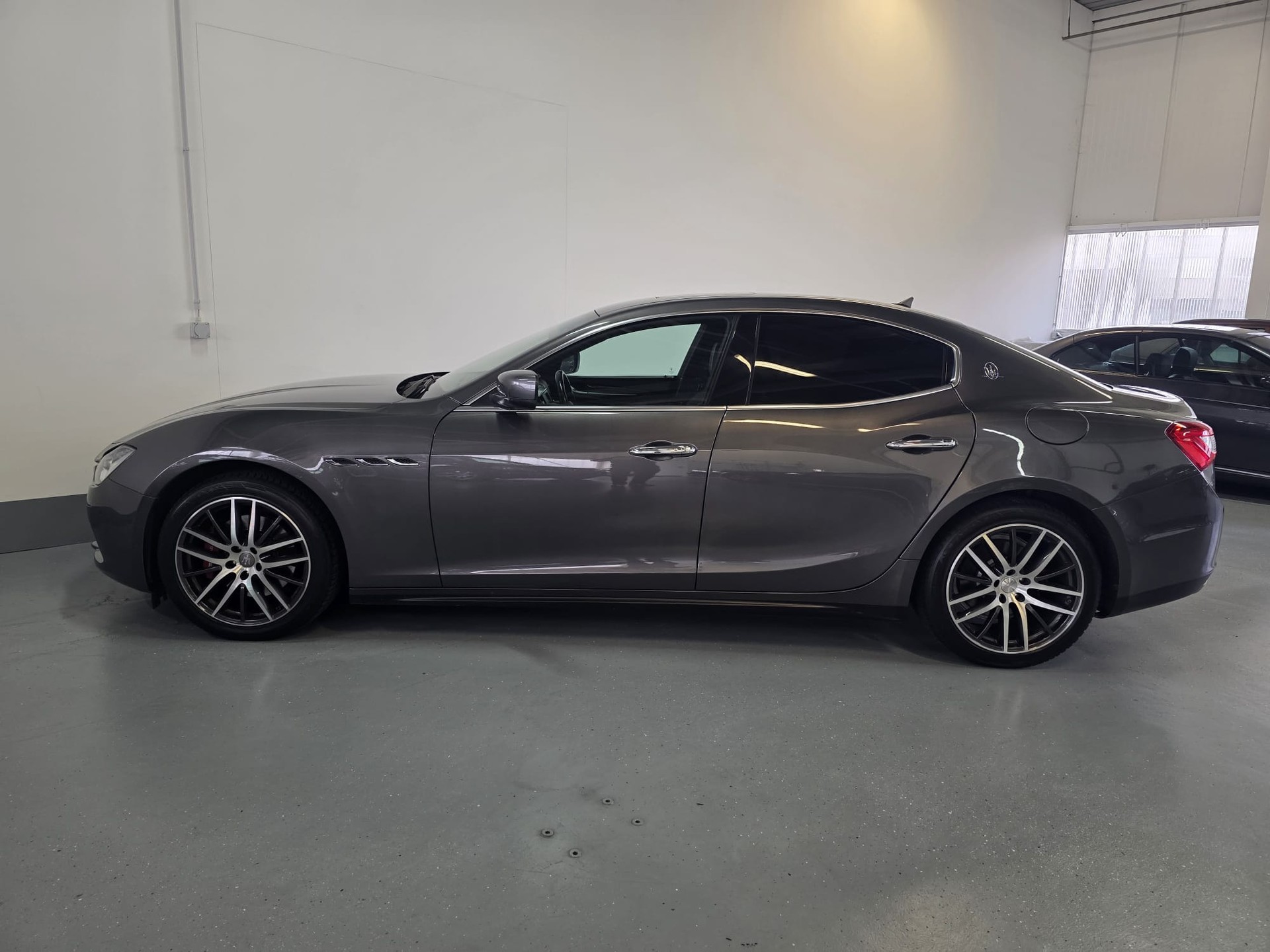 MASERATI Ghibli 3.0 V6 Automatica-image-6