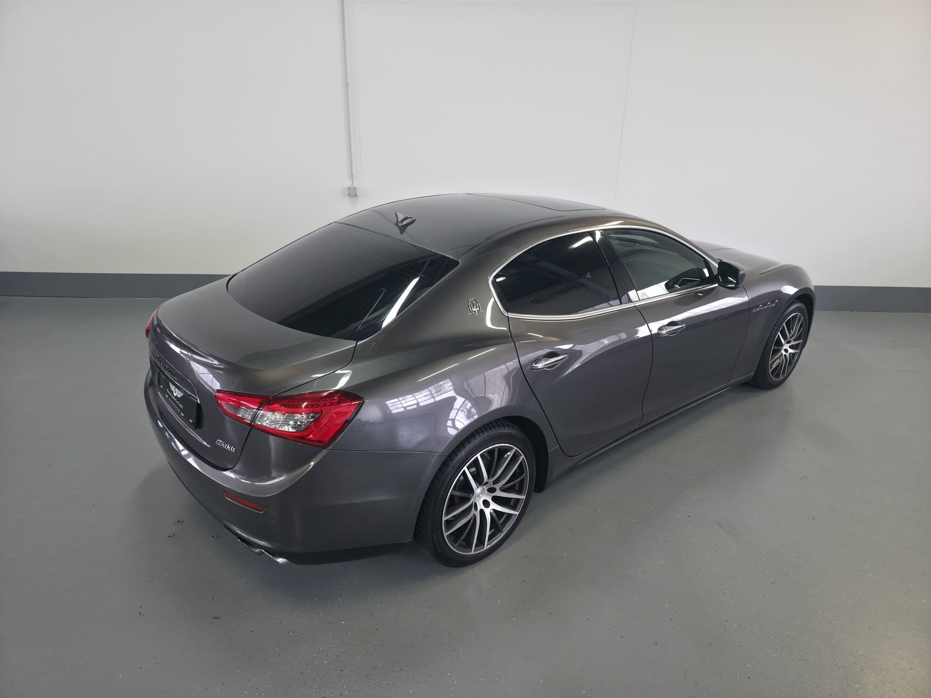MASERATI Ghibli 3.0 V6 Automatica-image-8