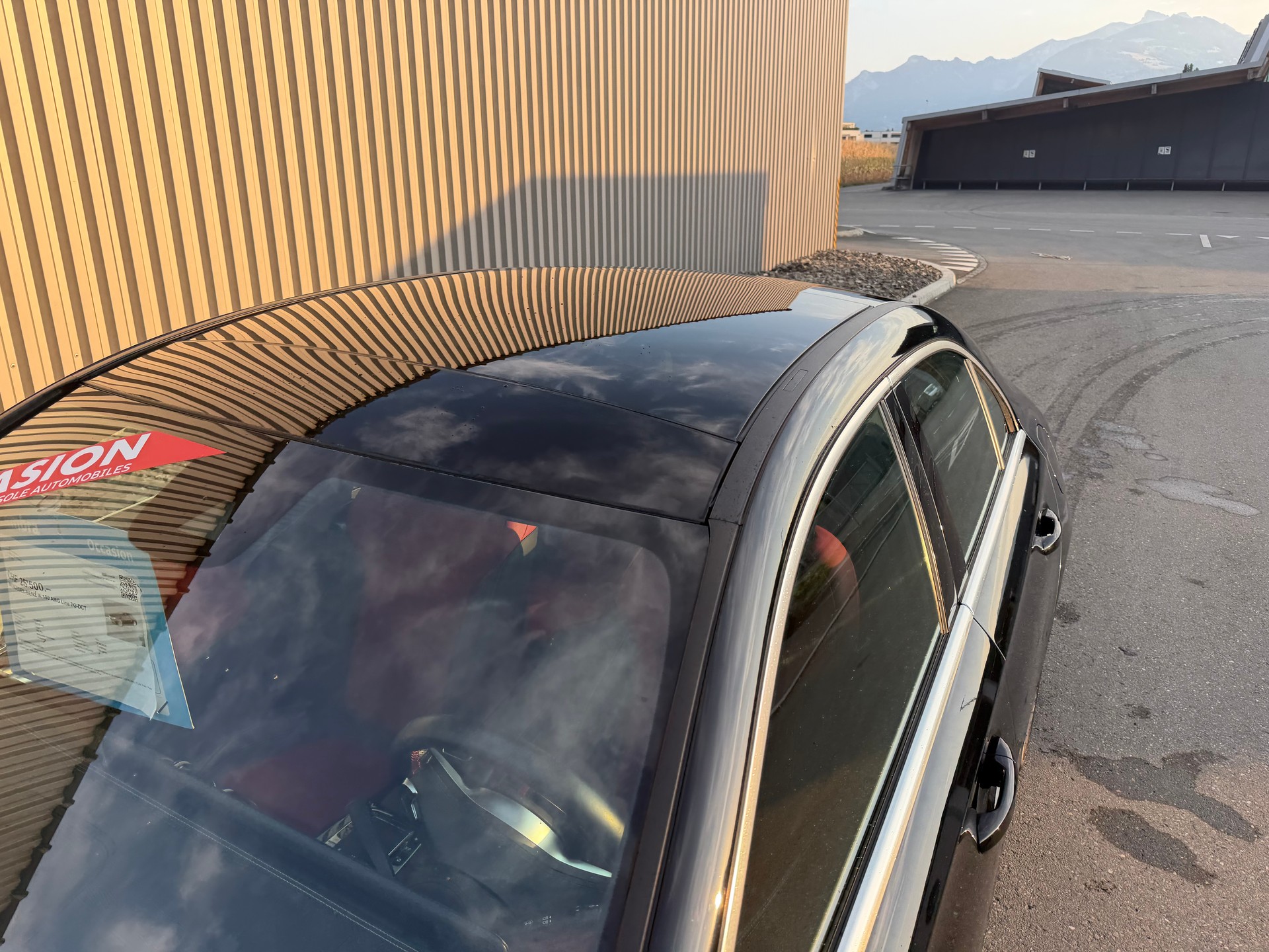 MERCEDES-BENZ A 180 AMG Line 7G-DCT-image-5