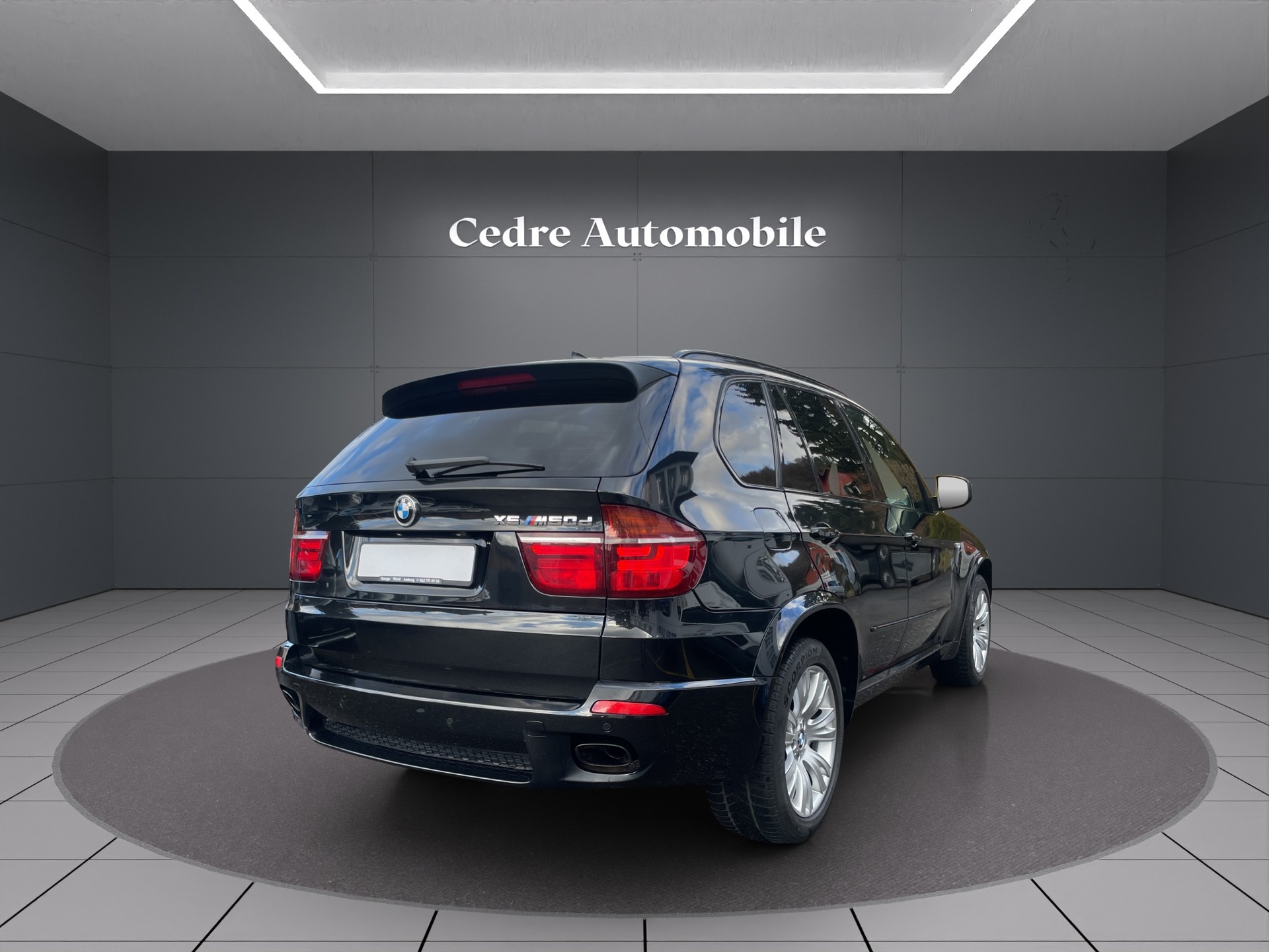 BMW X5 xDrive M50d Steptronic-image-2
