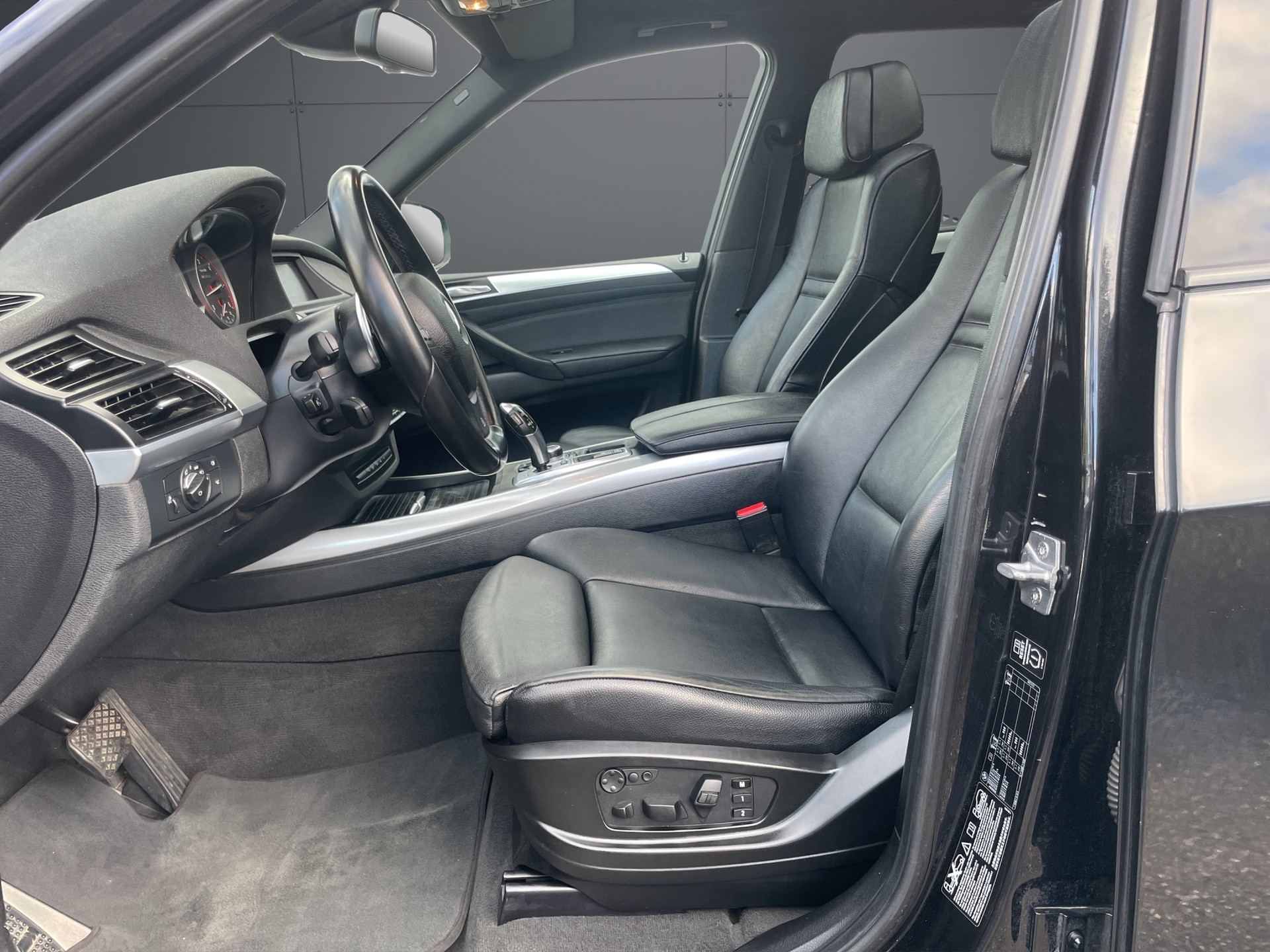 BMW X5 xDrive M50d Steptronic-image-4