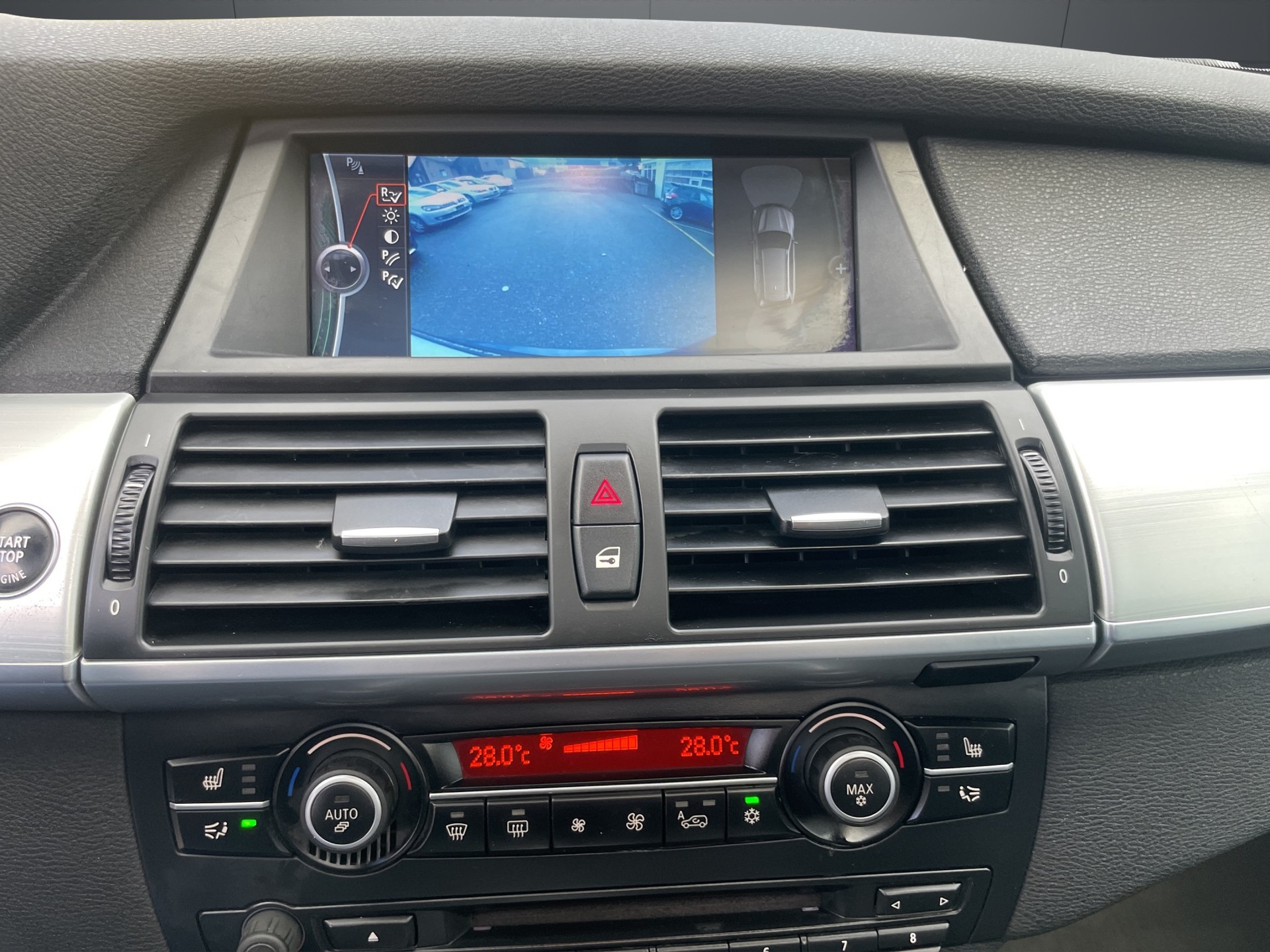 BMW X5 xDrive M50d Steptronic-image-8