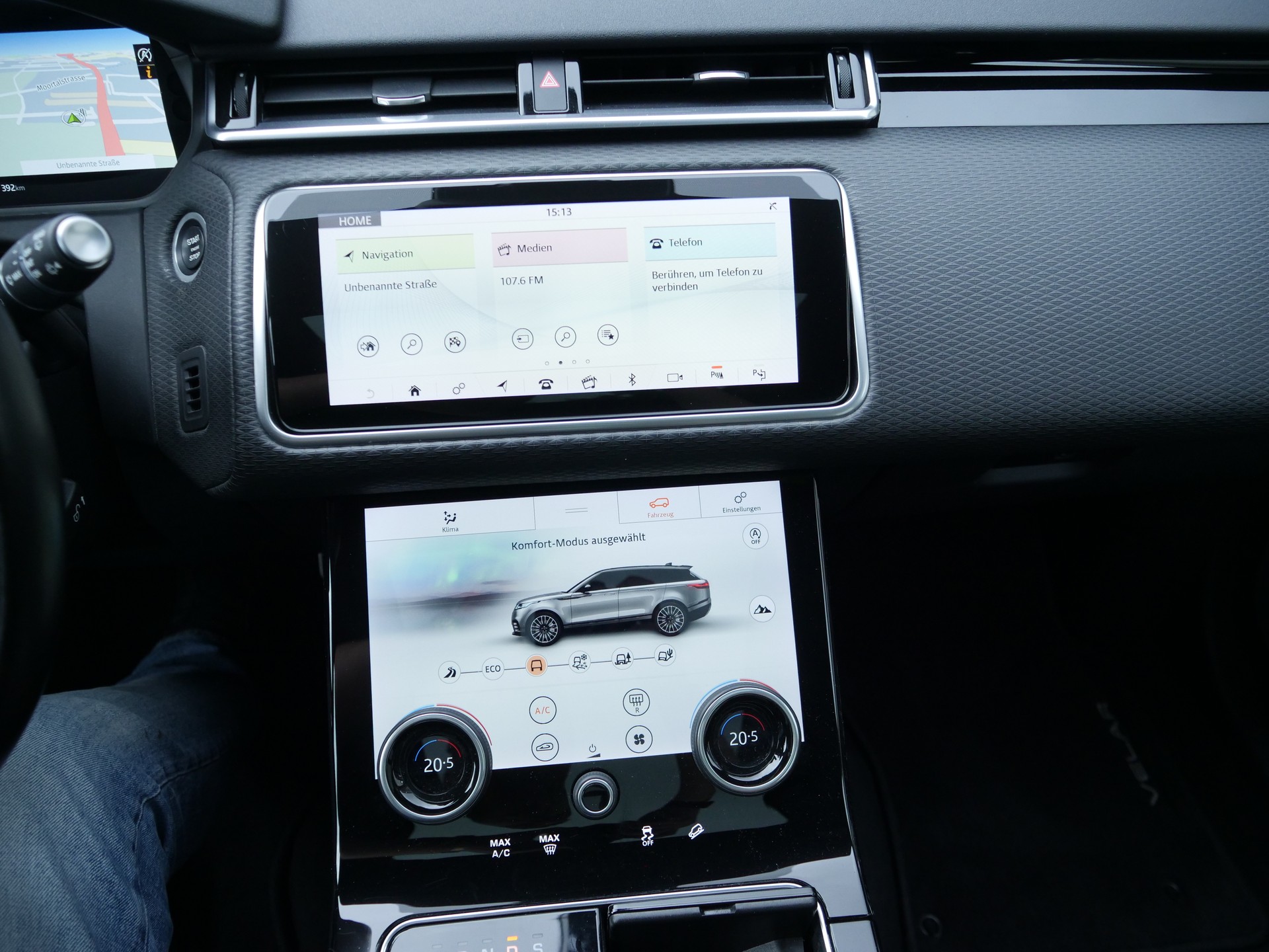 LAND ROVER Range Rover Velar R-Dynamic D 180 SE Automatic-image-13
