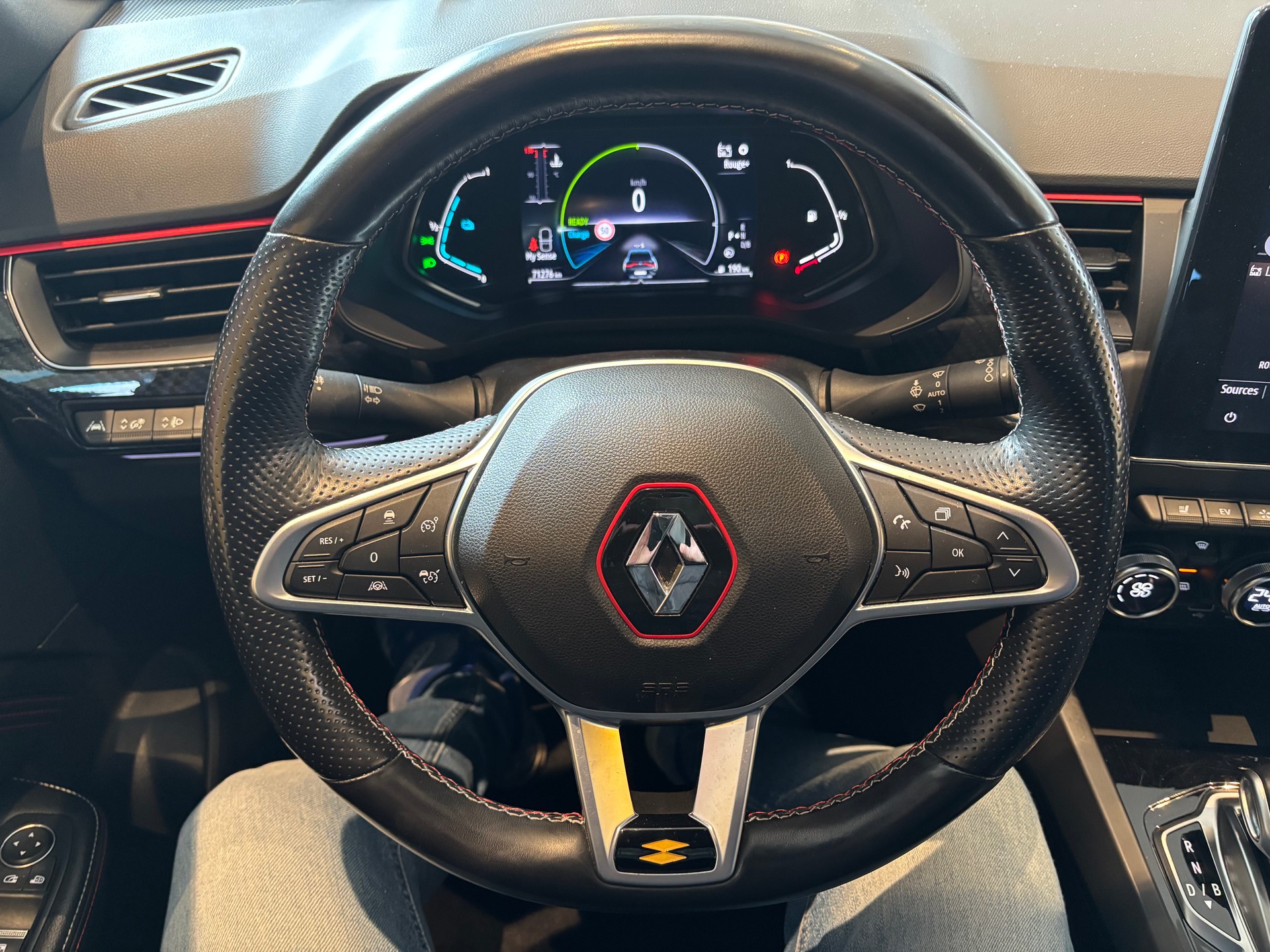 RENAULT Arkana 1.6 E-Tech R.S.Line-image-8