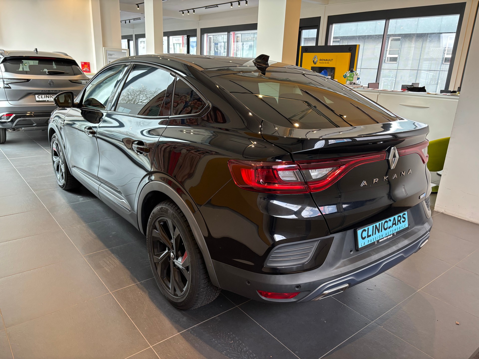 RENAULT Arkana 1.6 E-Tech R.S.Line-image-5
