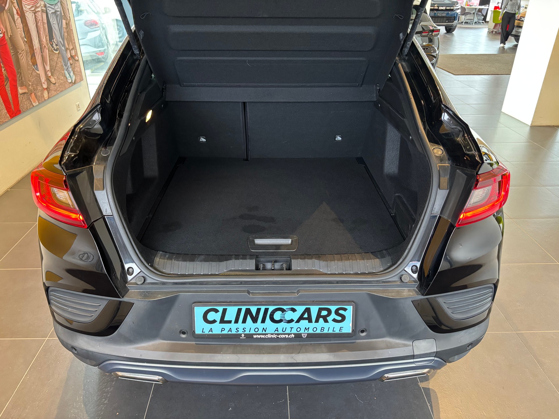 RENAULT Arkana 1.6 E-Tech R.S.Line-image-7