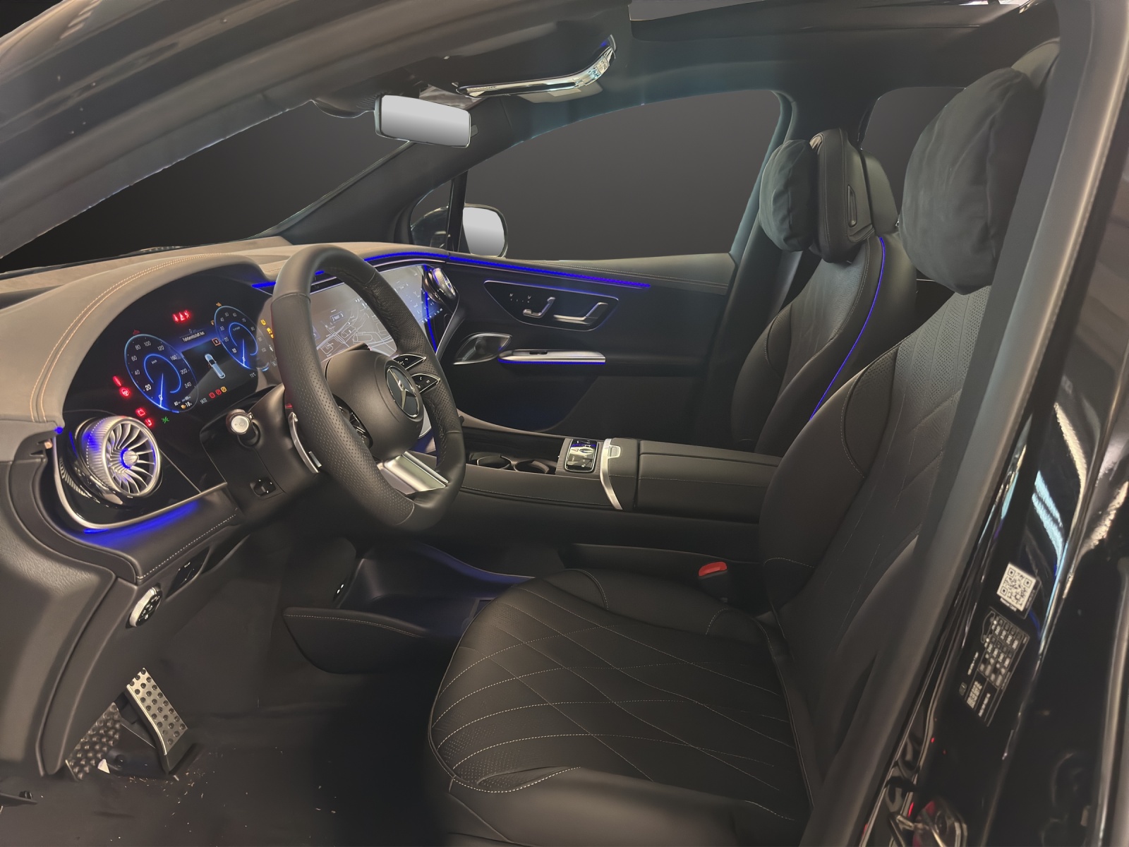 MERCEDES-BENZ EQE SUV 350 4 M Ecellence AMG Line-image-8