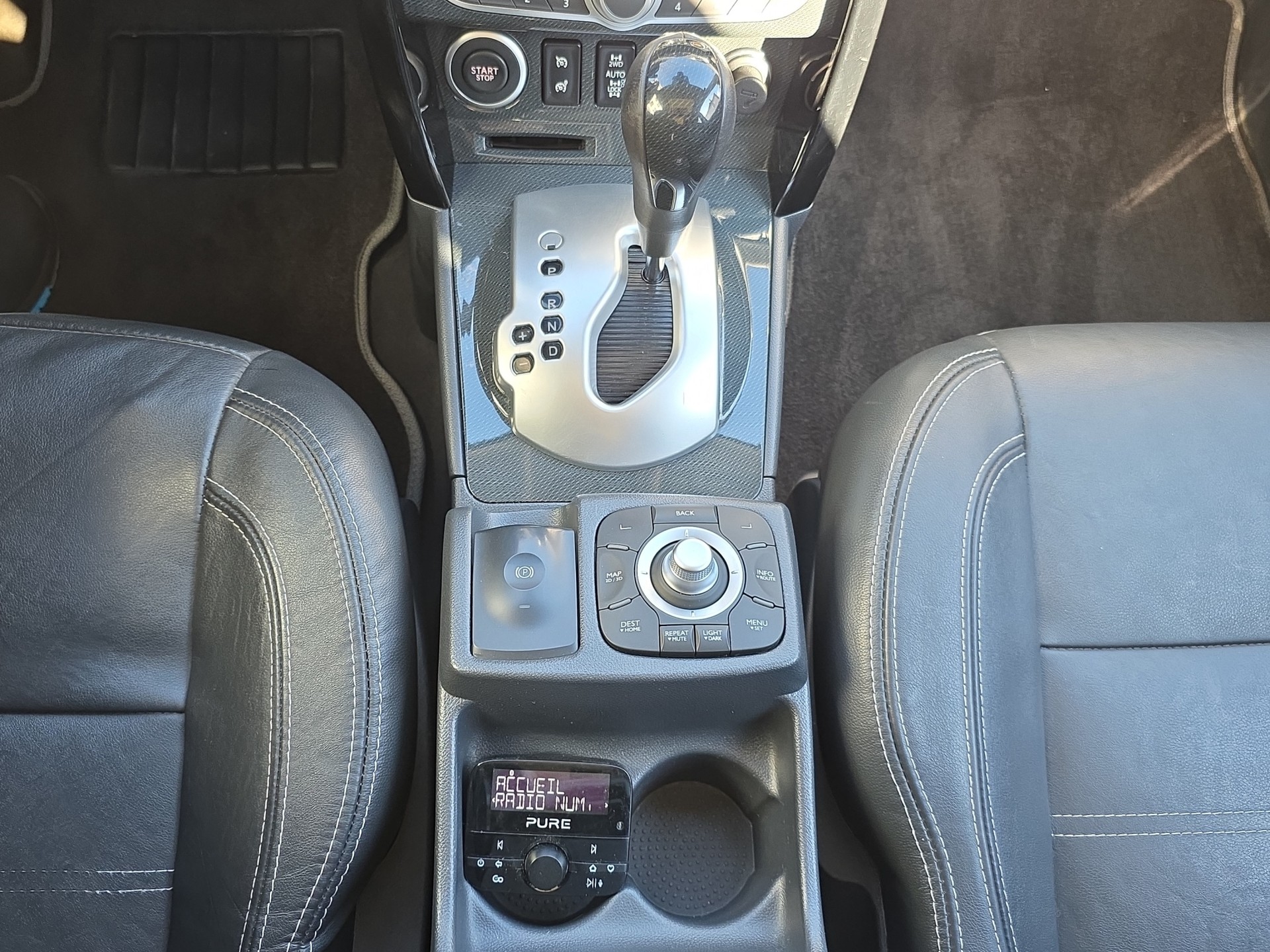 RENAULT Koleos 2.0 dCi Bose 4x4 Automatic-image-18