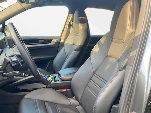 PORSCHE Cayenne Tiptronic-image-7