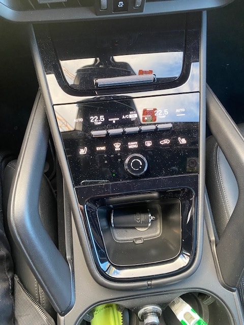 PORSCHE Cayenne Tiptronic-image-17