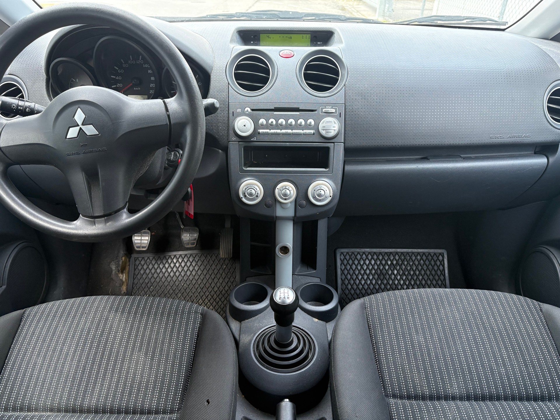 MITSUBISHI Colt 1.3 16V Coolpix-image-11