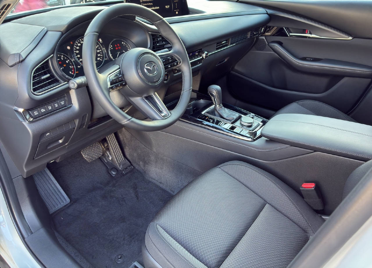 MAZDA CX-30 2.0 186 PS Exclusive-Line BOSE FWD Automat-image-4