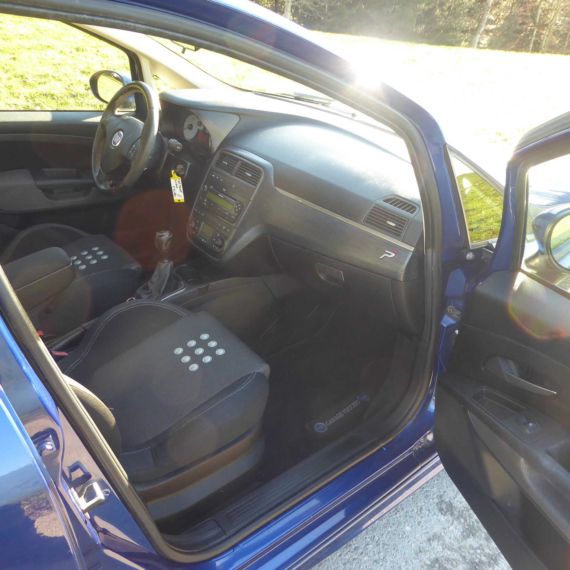 FIAT Punto 1.4 16V Turbo Emotion-image-5