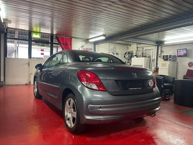 PEUGEOT 207 CC 1.6 16V Trendy-image-11