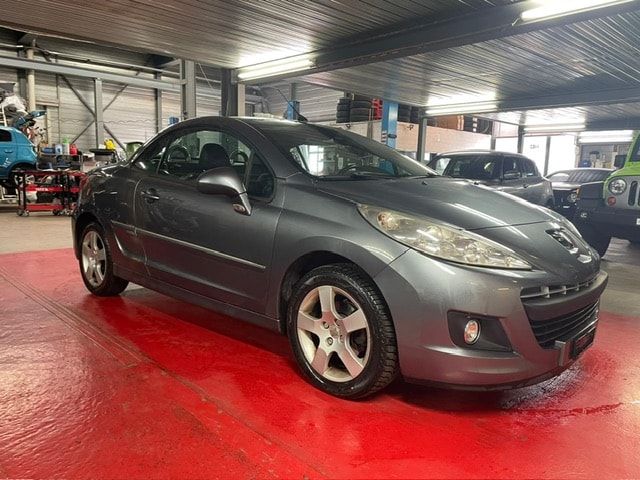 PEUGEOT 207 CC 1.6 16V Trendy-image-9