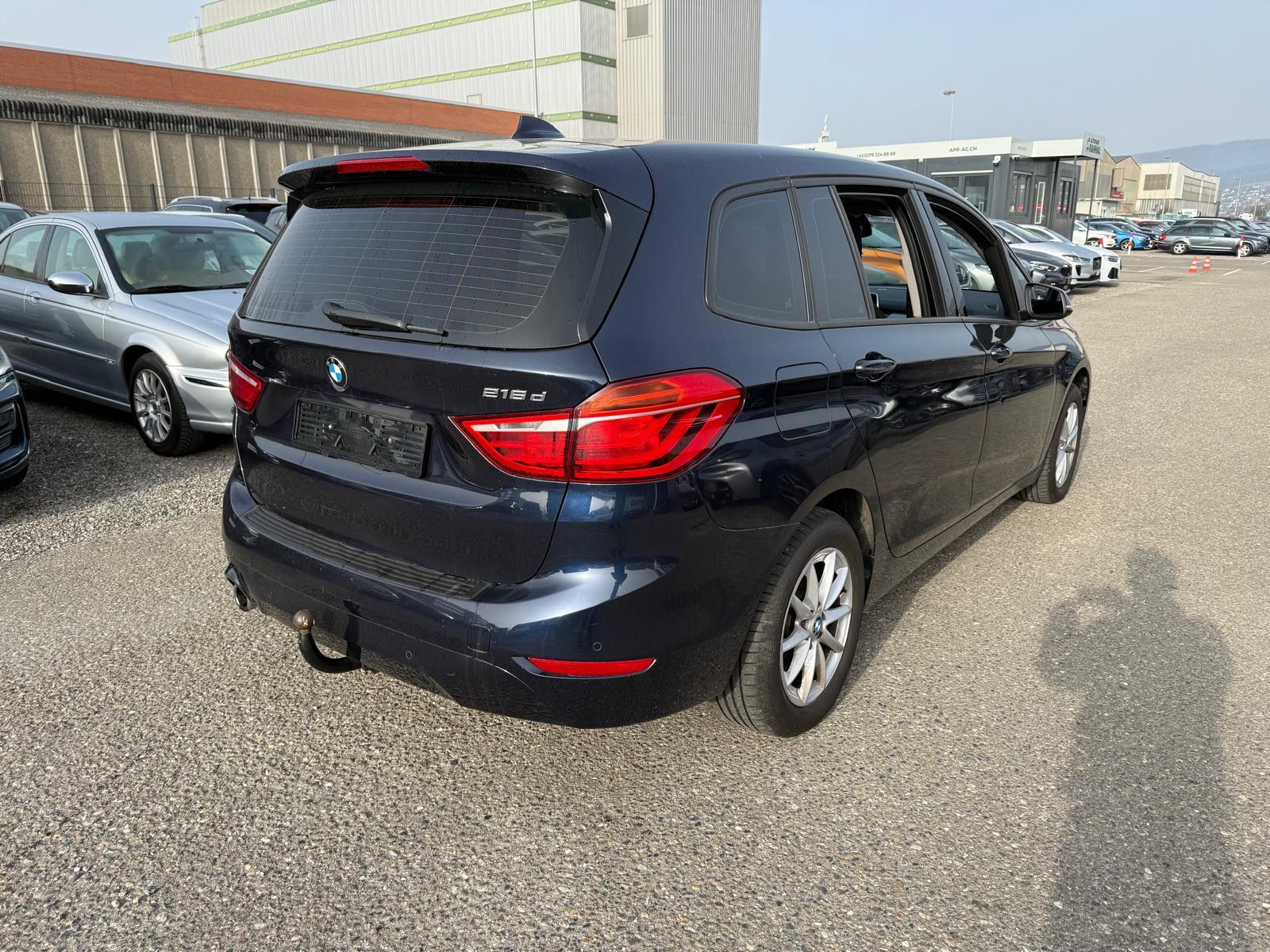 BMW 216d Gran Tourer-image-3