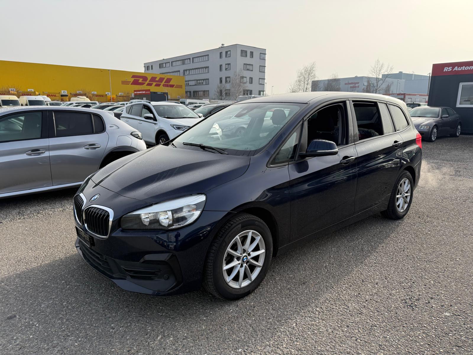 BMW 216d Gran Tourer-showroom-element-1